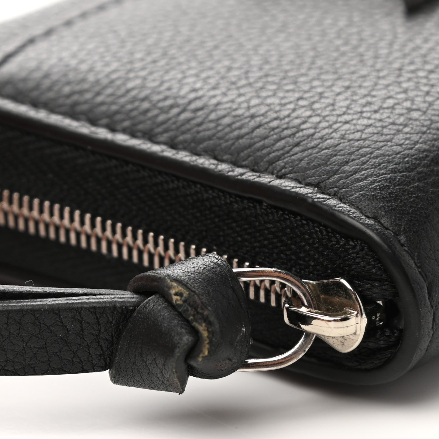 Calfskin Lockme Zippy Coin Purse Black