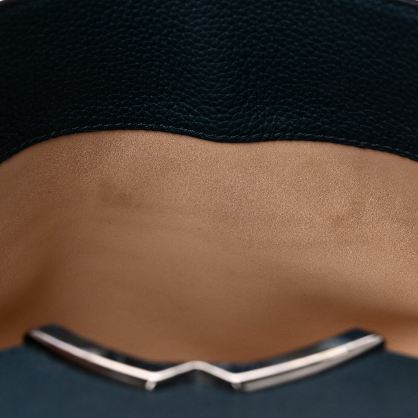 Taurillon Blush Calfskin Gabby MM Peacock