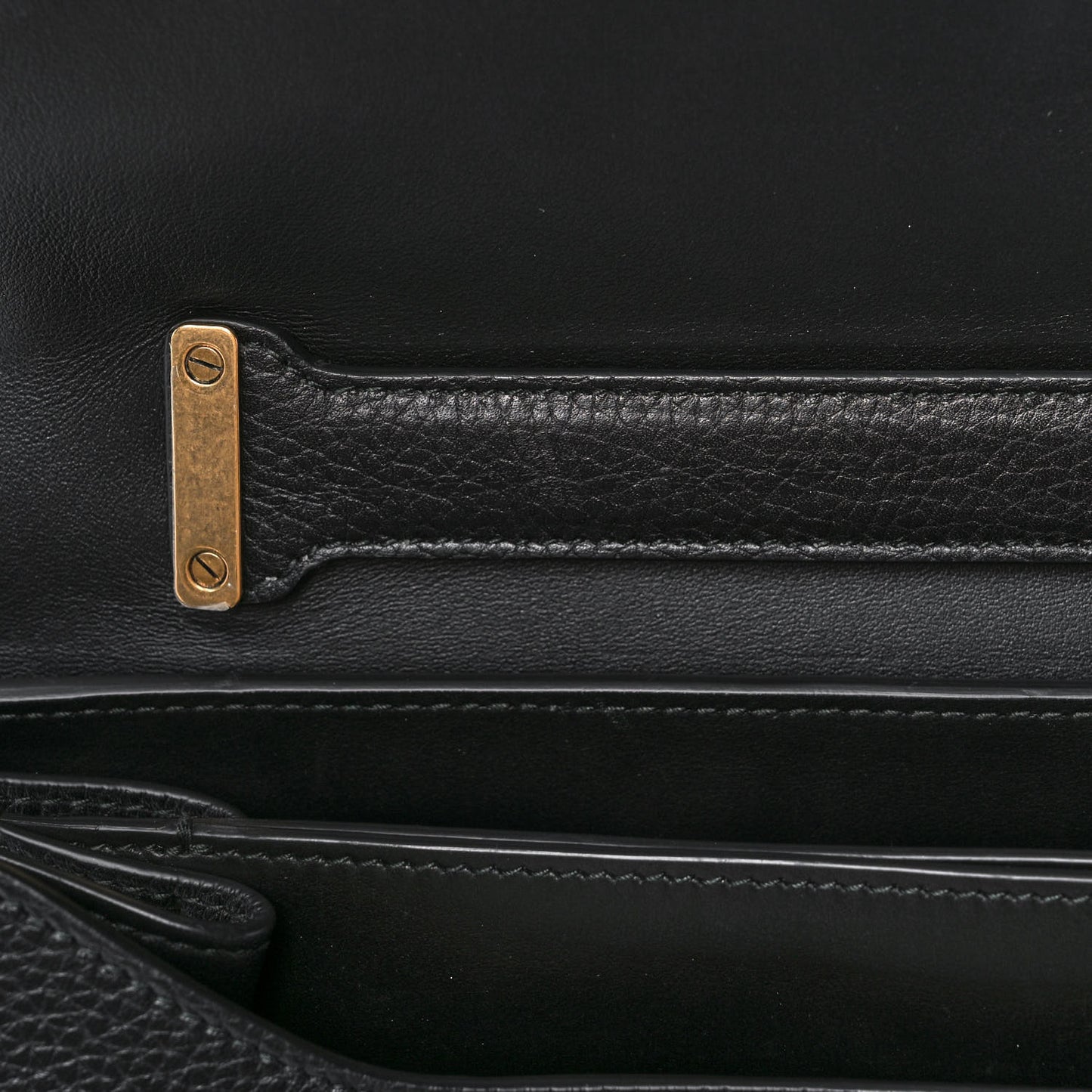 Grain Calfskin Gancini Flap Bag Black