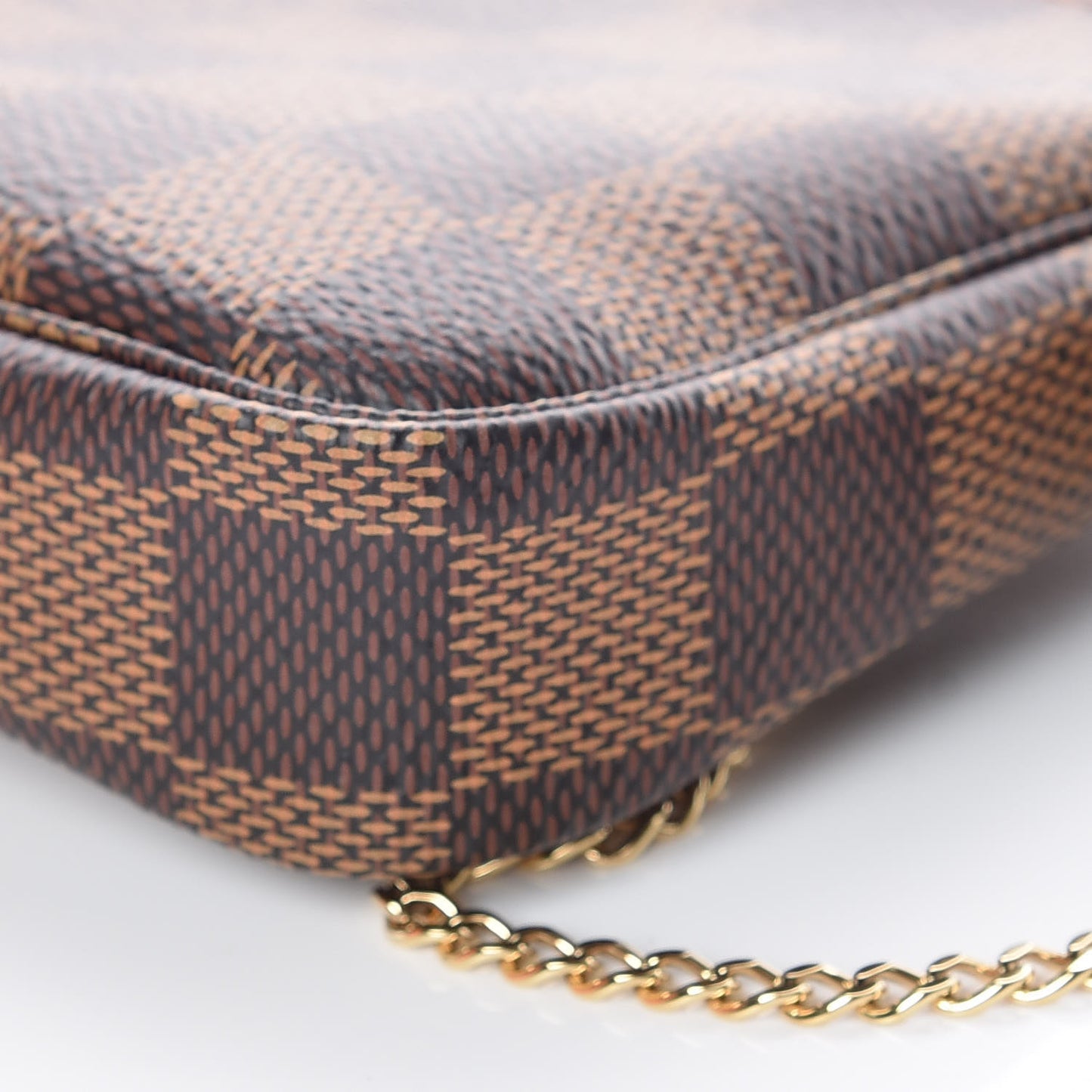 Damier Ebene Mini Pochette Accessories