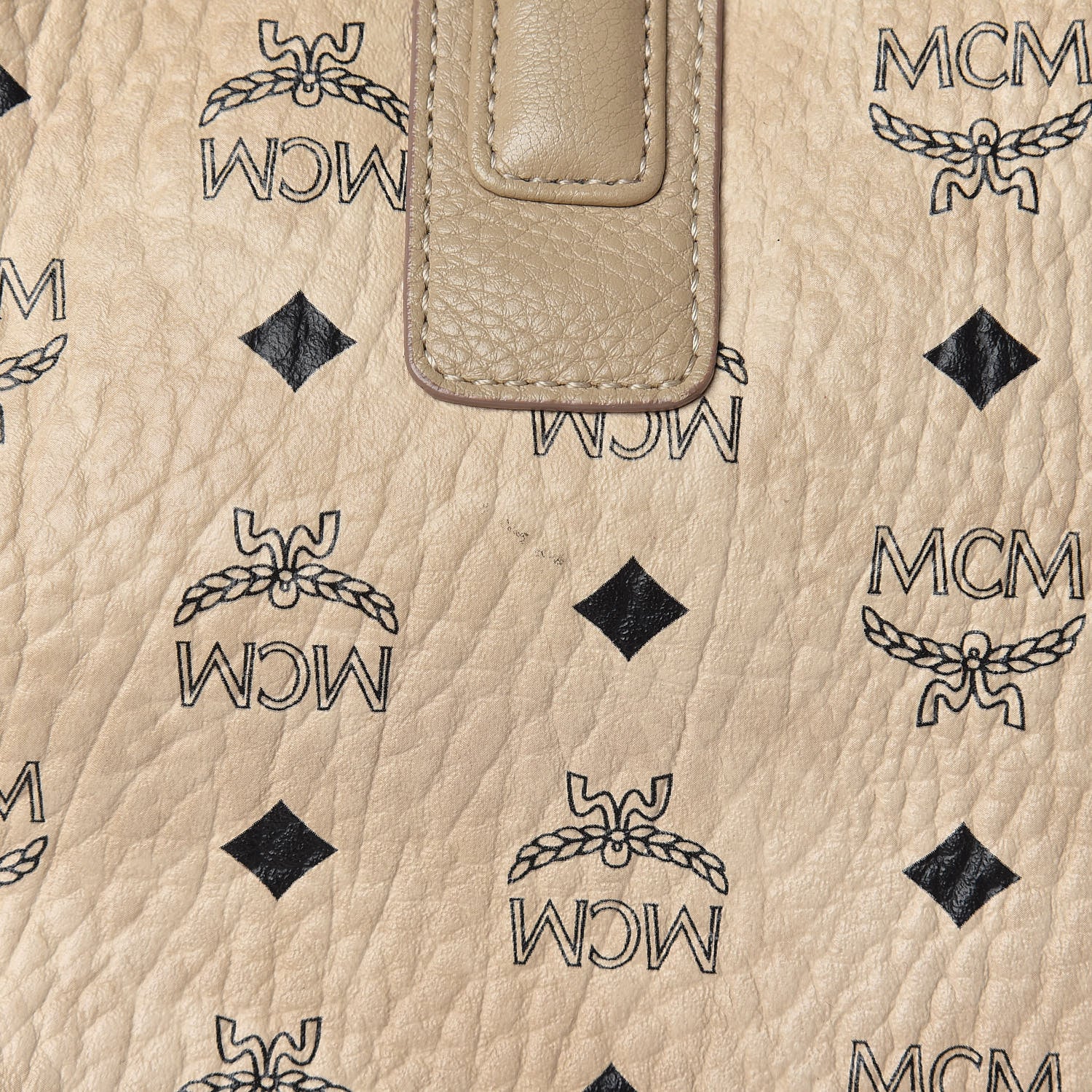 MCM Visetos Medium Liz Reversible Shopper Tote Beige 19 of 29