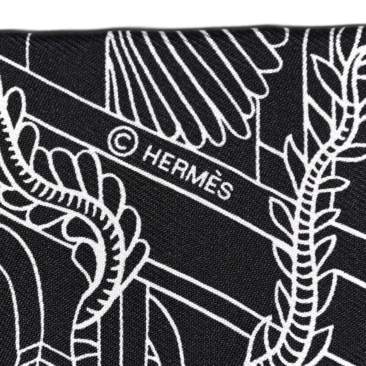 Hermes Silk Animapolis Twilly Black White 4 of 5