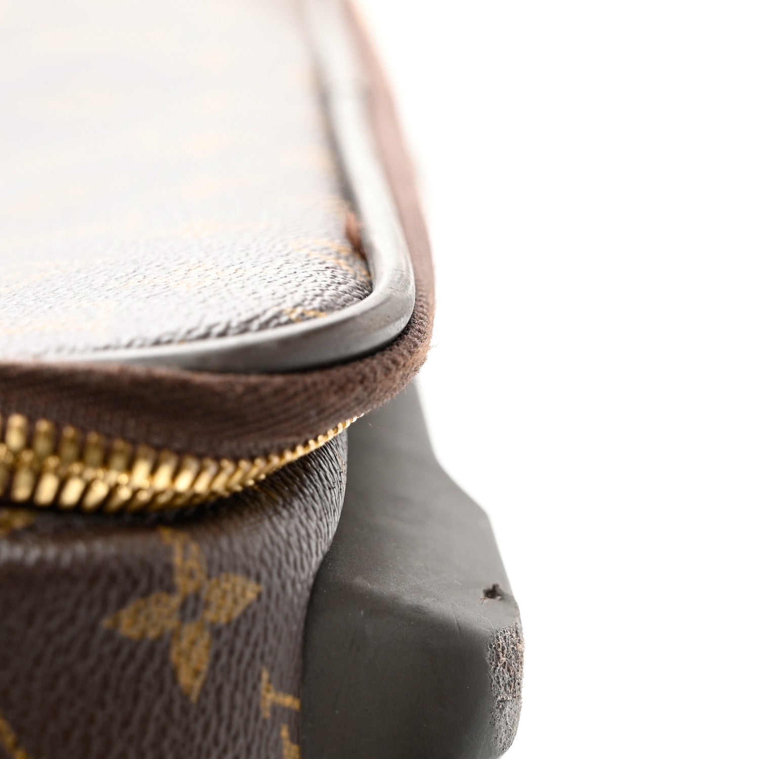 Louis Vuitton Monogram Pegase 65 19 of 19
