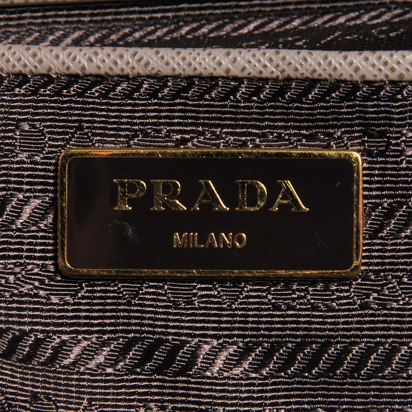 Saffiano Lux Extra Large Galleria Double Zip Tote Argilla