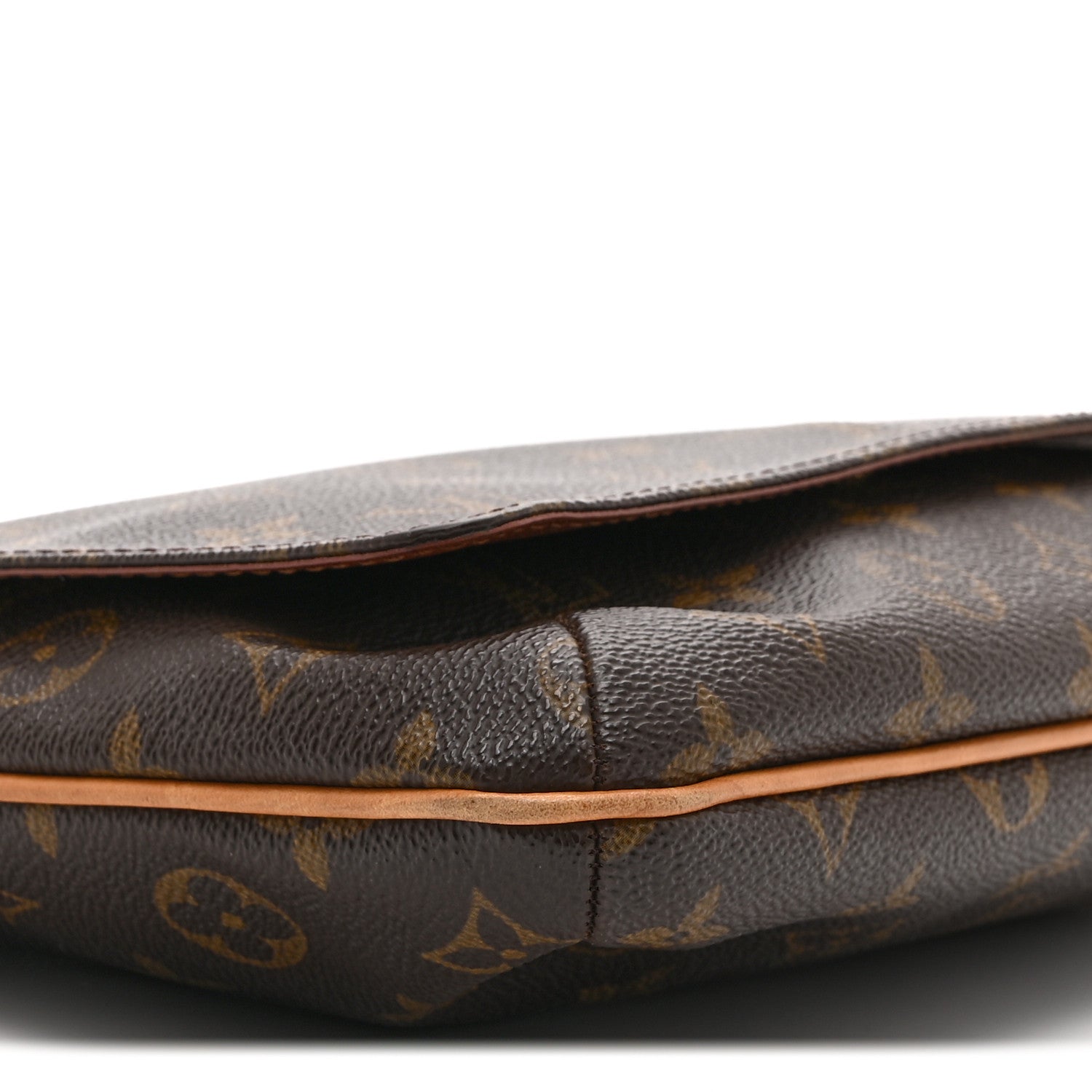 Louis Vuitton Monogram Musette Tango 9 of 10