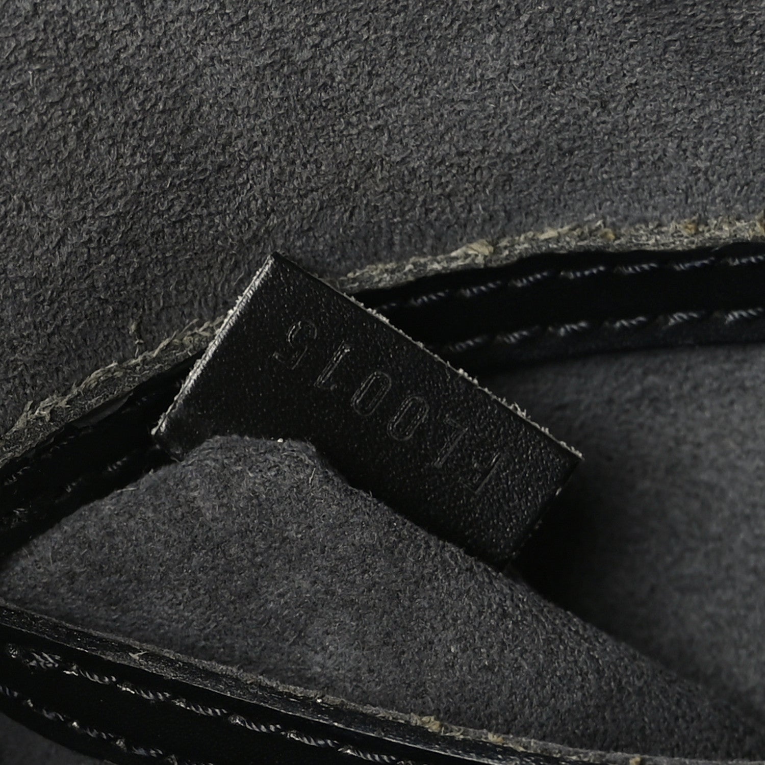 Louis Vuitton Epi Alma PM Black 7 of 11