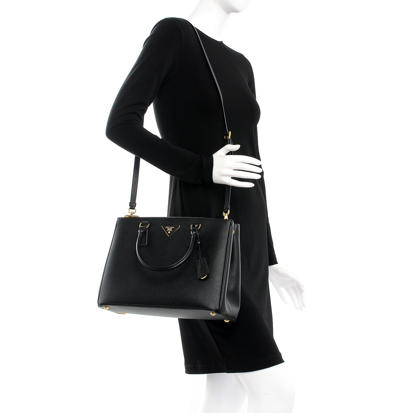 Saffiano Medium Galleria Double Zip Tote Black
