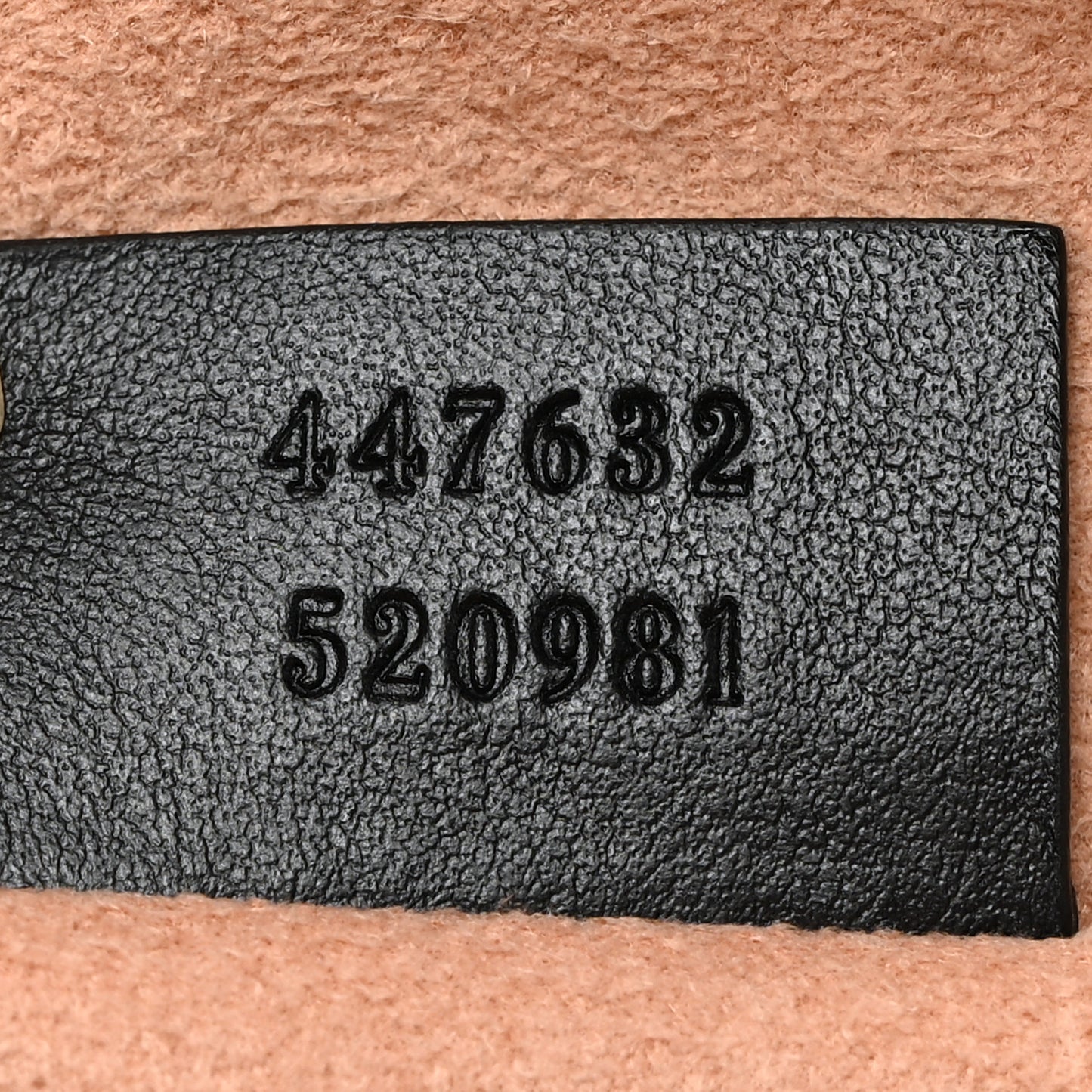 Calfskin Matelasse Small GG Marmont Chain Shoulder Bag Black