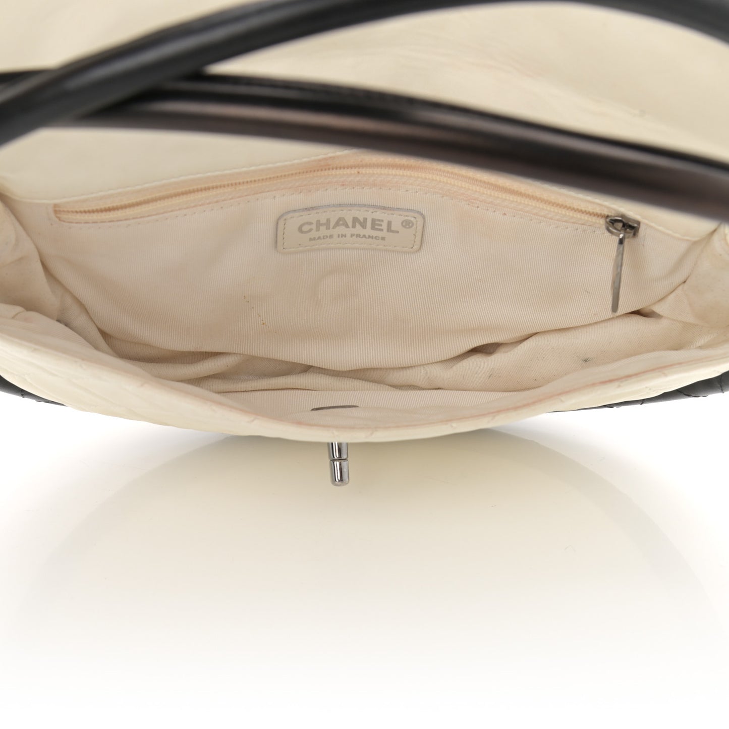 Lambskin Quilted Small Hula Hoop Flap Ivory