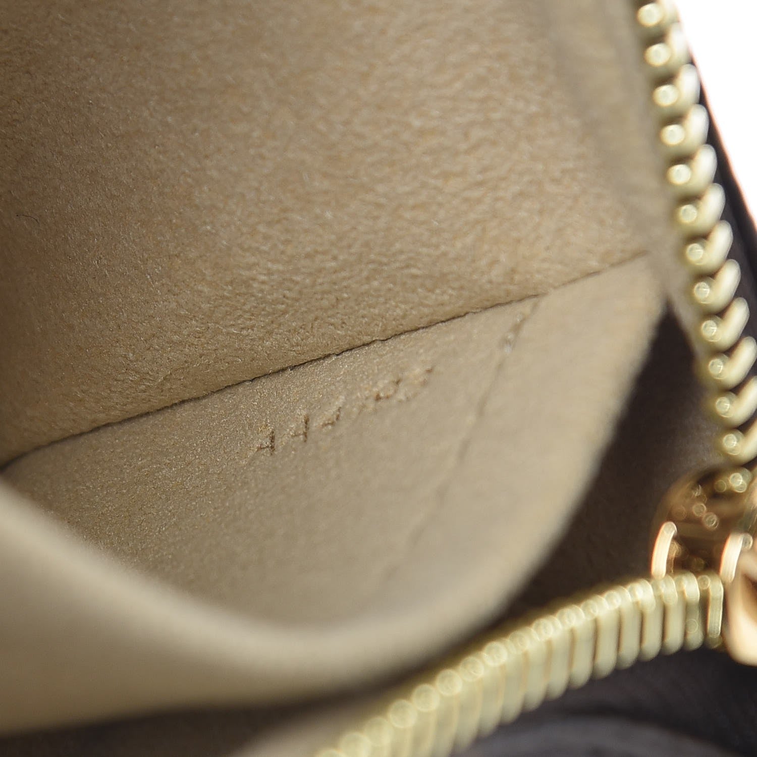 Louis Vuitton Monogram Pochette Milla MM 6 of 6