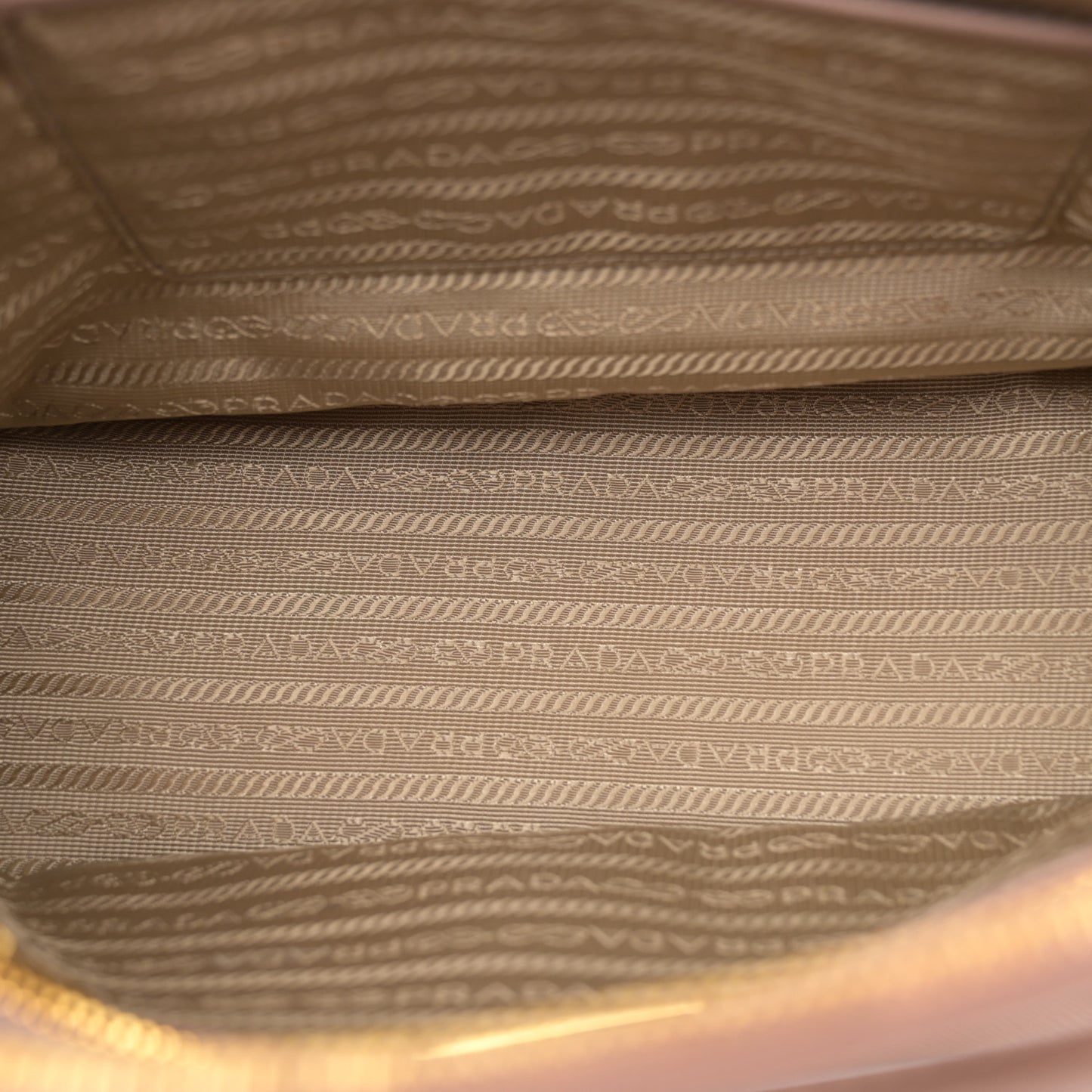 Saffiano Small Galleria Double Zip Tote Cammeo