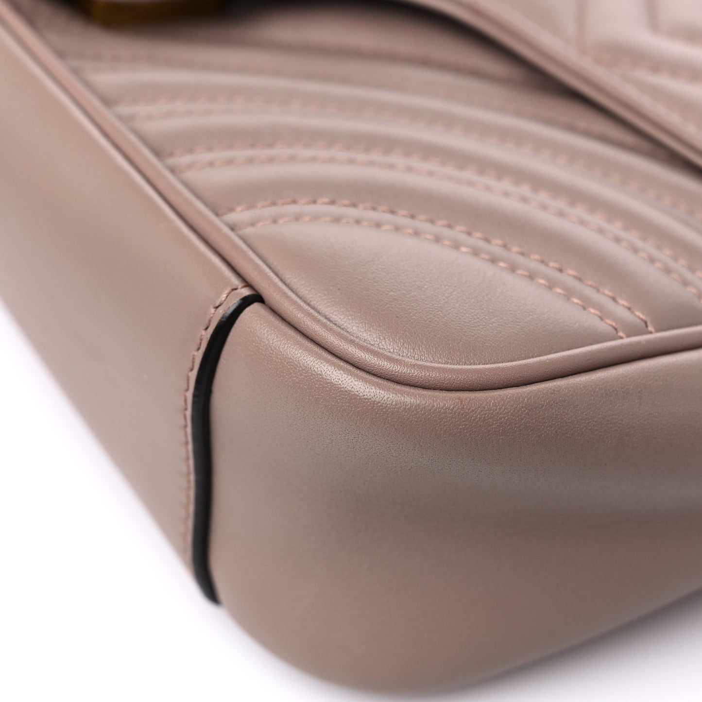 Calfskin Matelasse Small GG Marmont Shoulder Bag Porcelain Rose