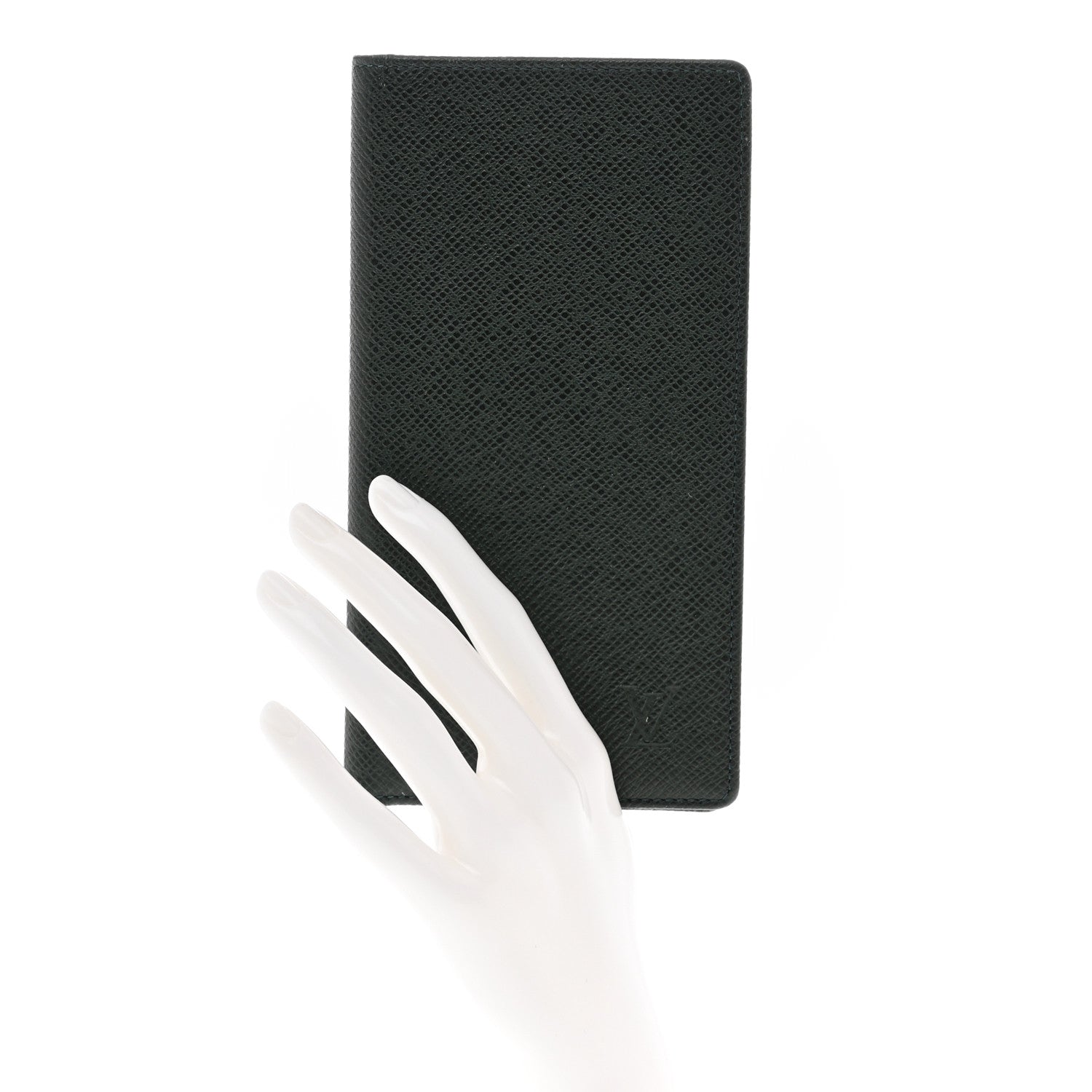 Louis Vuitton Taiga Porte-Chequier Cartes Credit Wallet 2 of 6