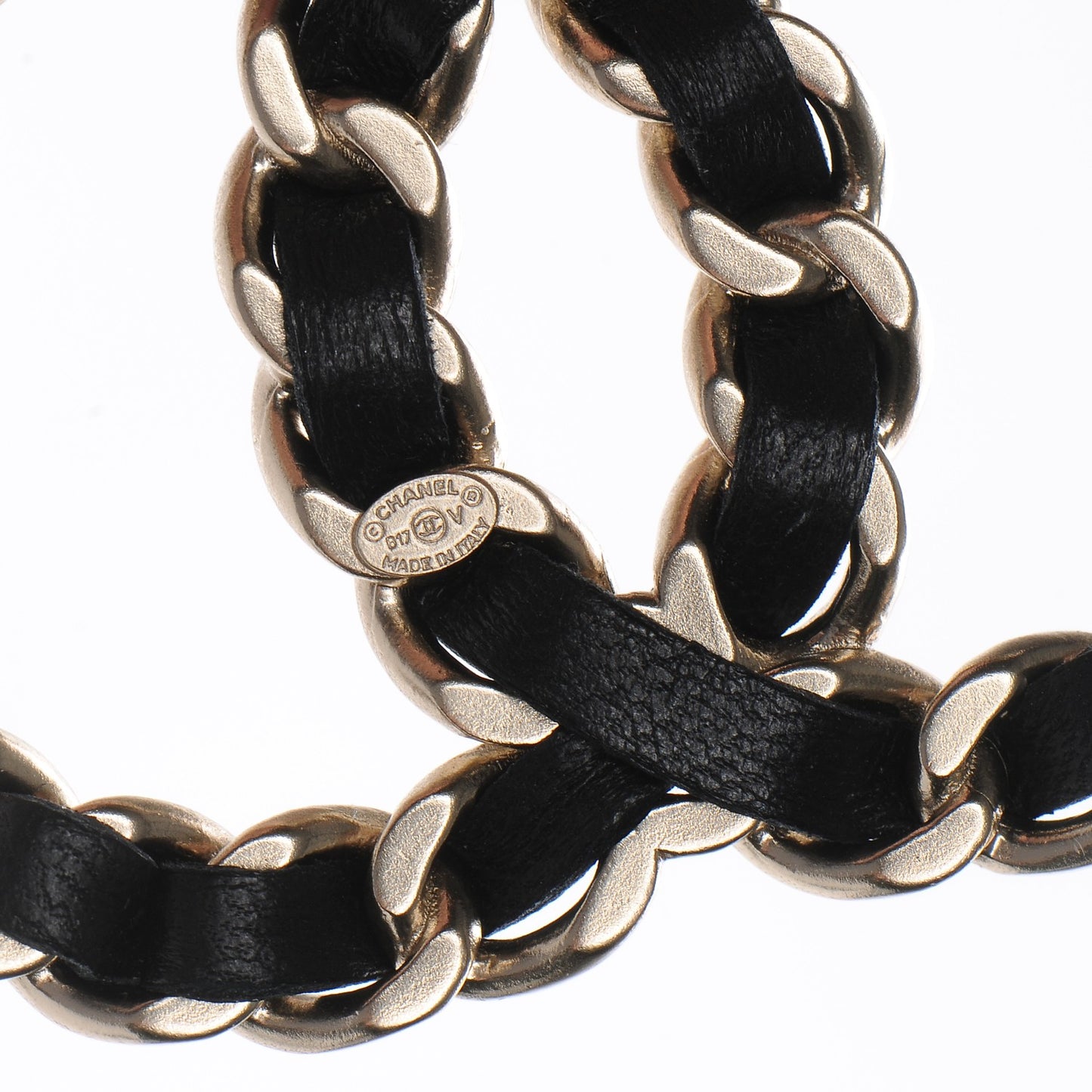 Lambskin Chain CC Brooch Black Gold