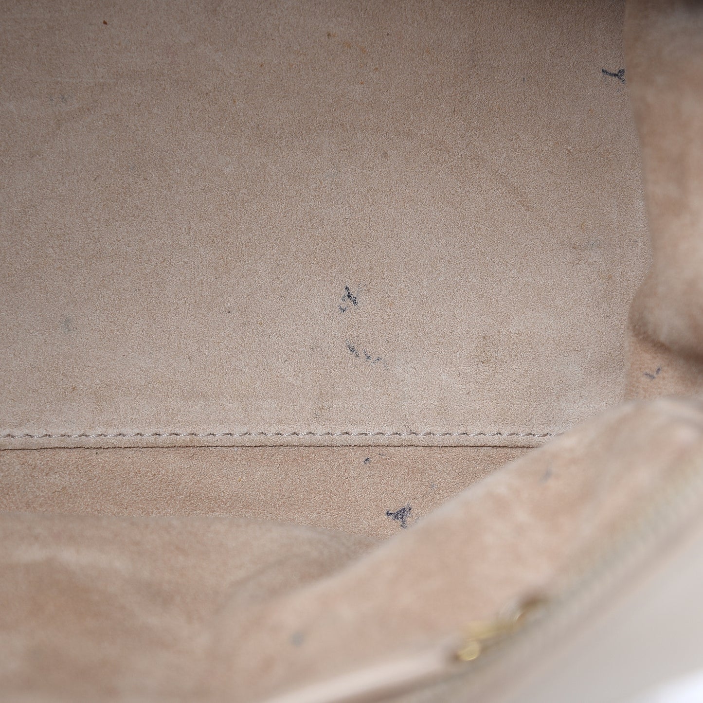 Calfskin Classic Duffle 6 Beige
