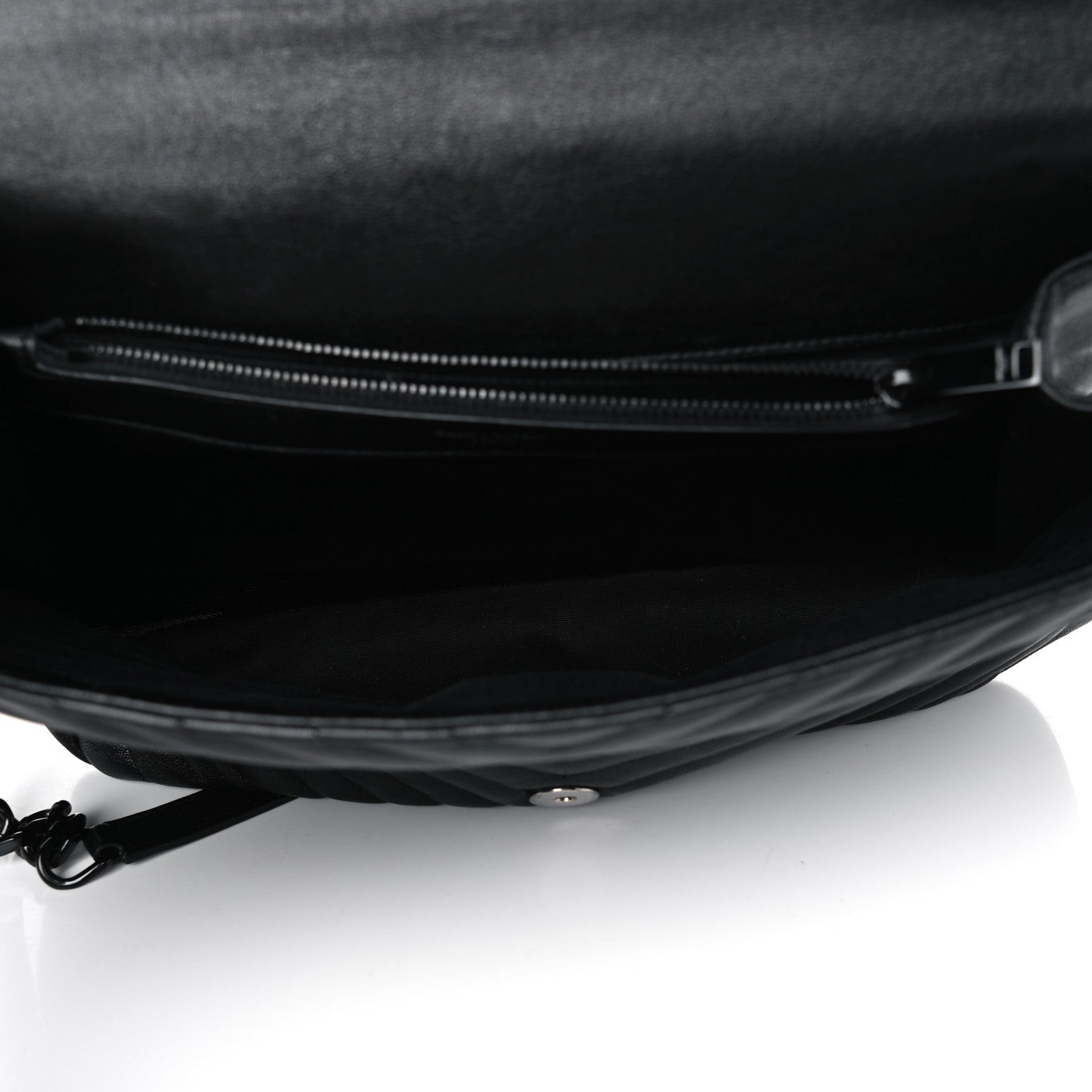 Saint Laurent Sheepskin Matelasse Chevron Monogram Monochrome Large College Satchel Black 4 of 5
