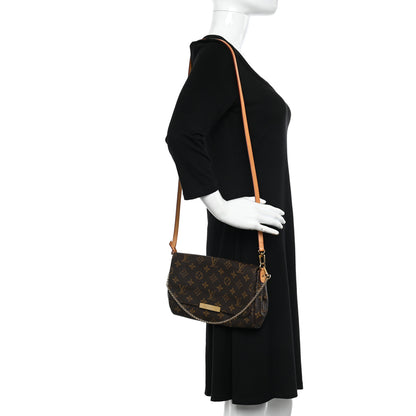 Louis Vuitton Monogram Favorite MM 2 of 9