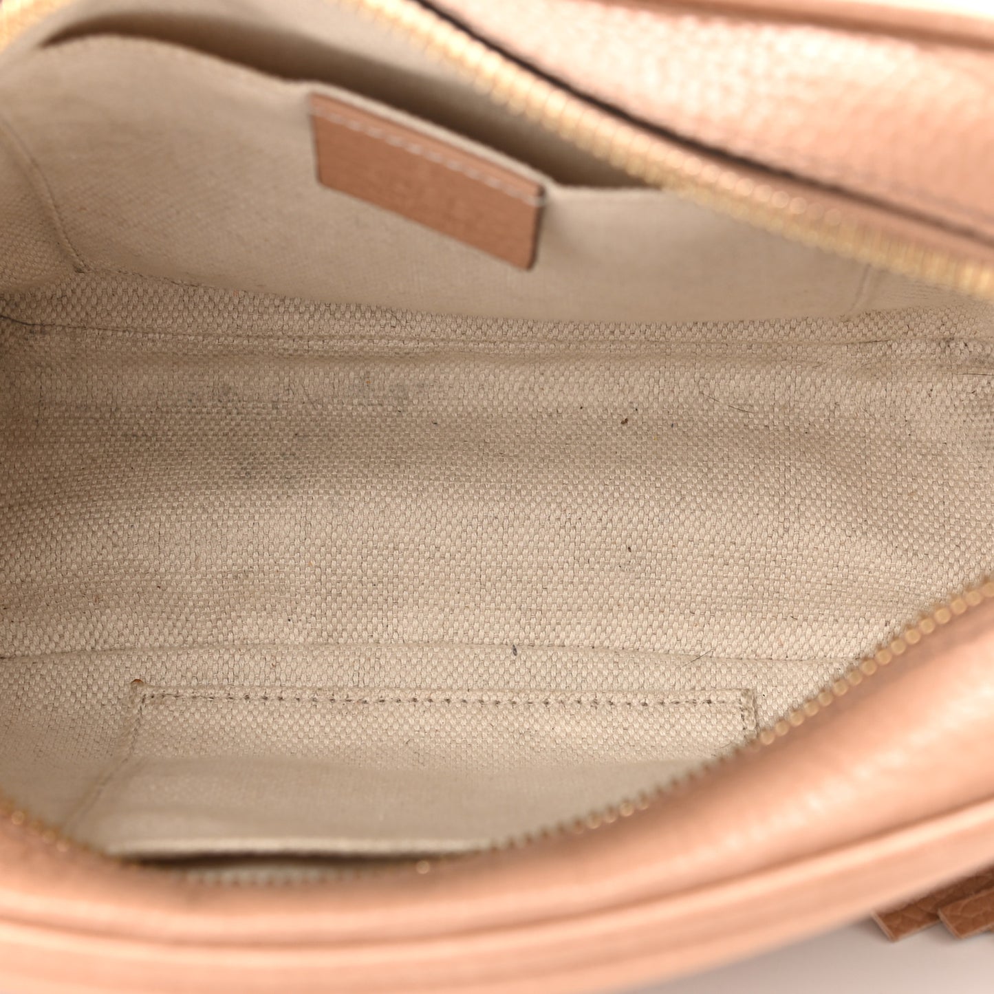 Pebbled Calfskin Small Soho Disco Bag Camelia