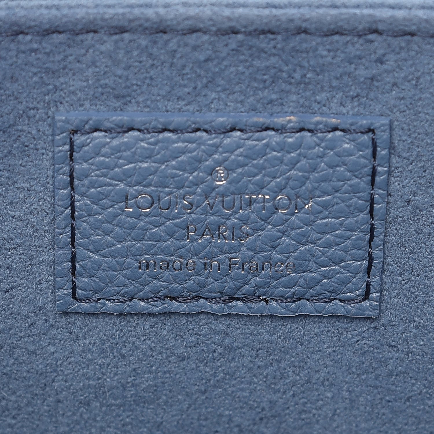 Louis Vuitton Soft Calfskin My Lockme Top Handle Bleuet Vanille 8 of 10