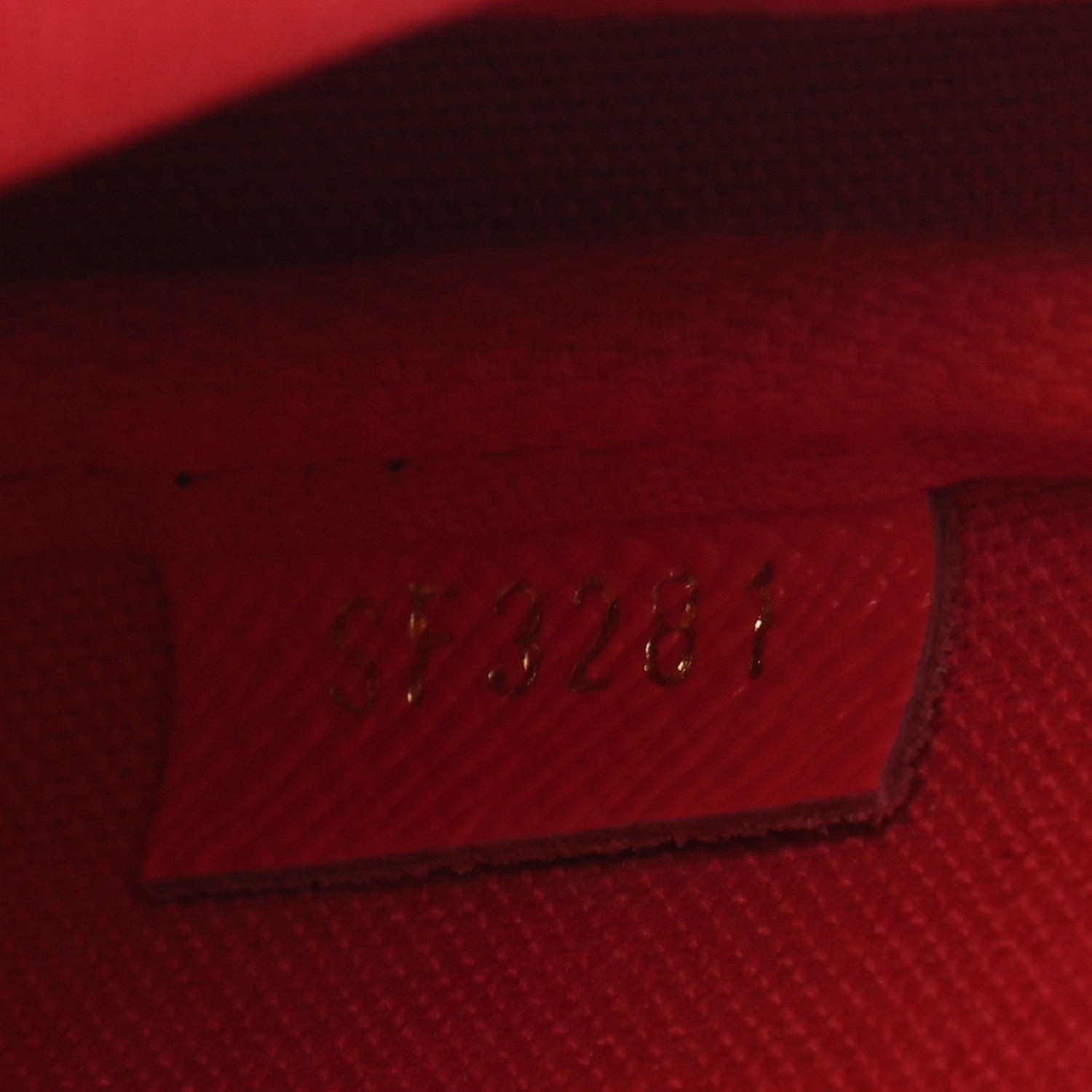 Louis Vuitton Monogram 2021 Christmas Animation London Mini Pochette Accessories Red 6 of 7