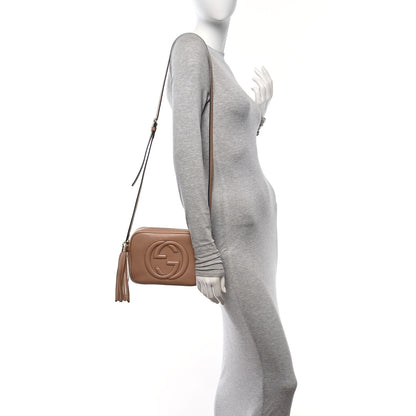 Gucci Pebbled Calfskin Small Soho Disco Bag Camelia 2 of 11