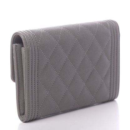 Chanel Caviar Quilted Medium Boy Flap Wallet Grey 3 of 8