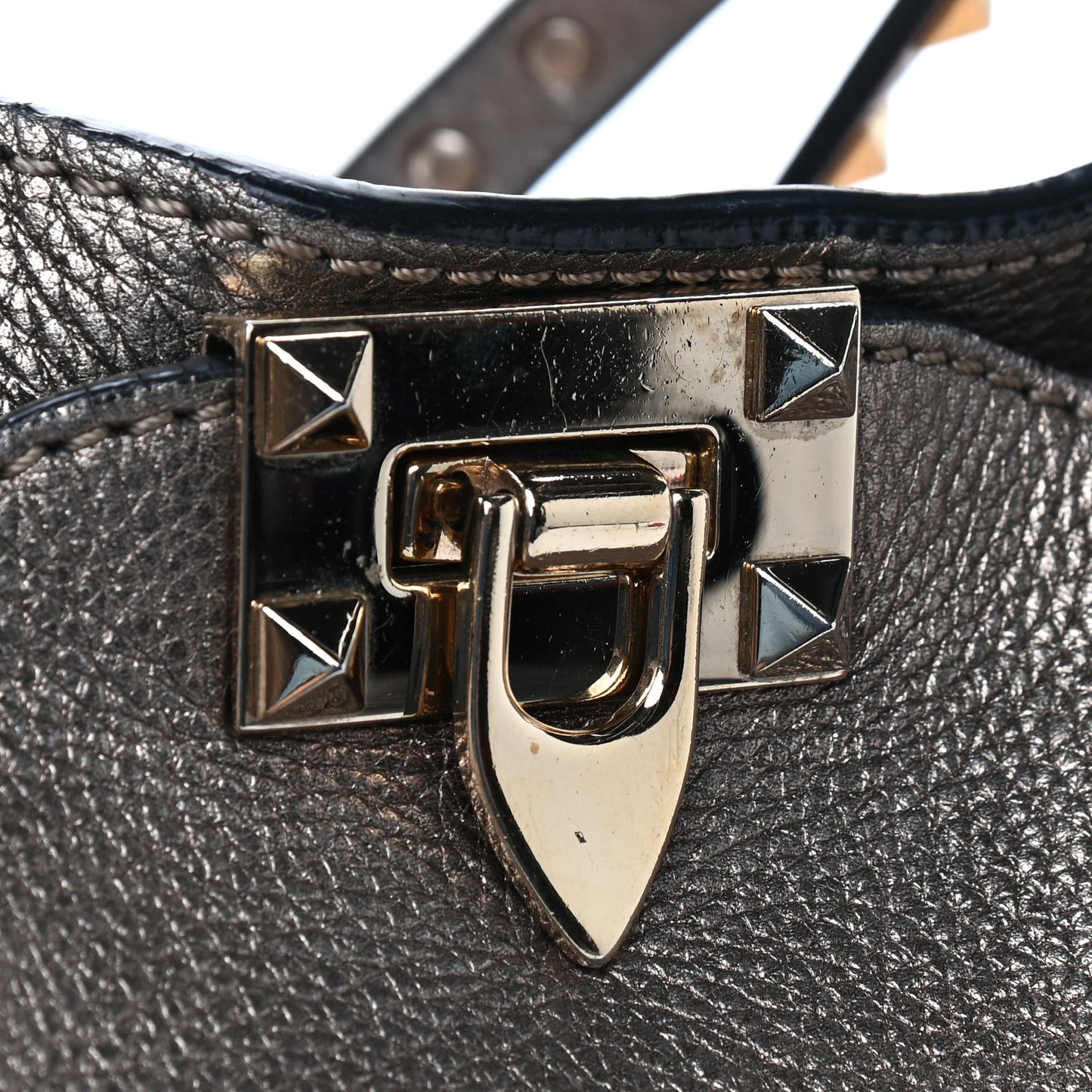 Metallic Alce Printed Calfskin Medium Rockstud Tote Sasso