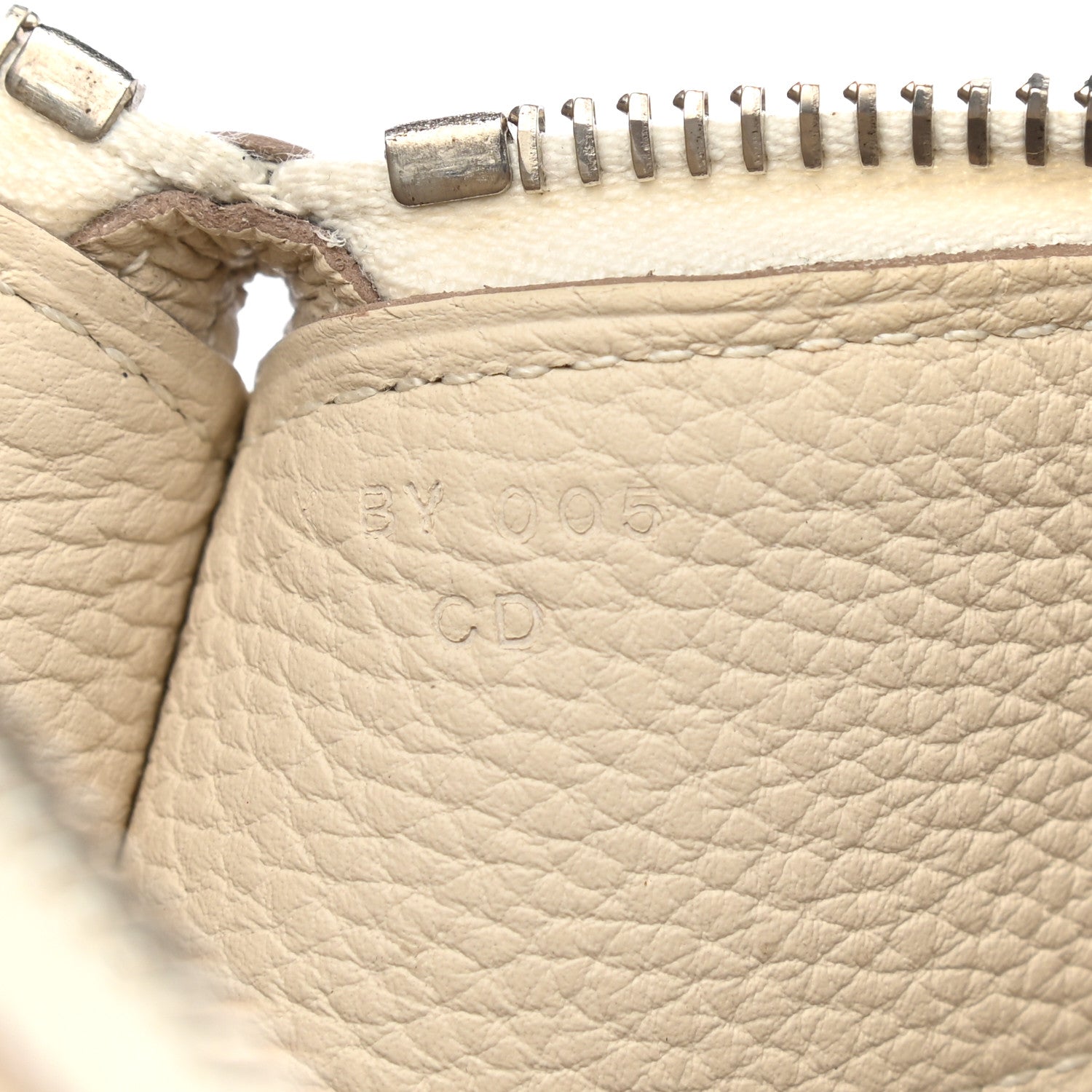 Hermes Togo Medium Bazar Pouch Craie 7 of 9