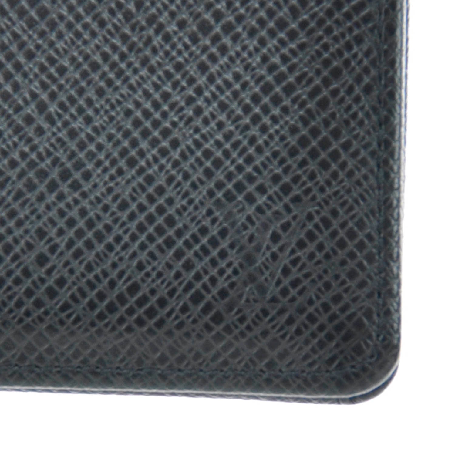 Louis Vuitton Taiga Multiple Wallet 4 of 6