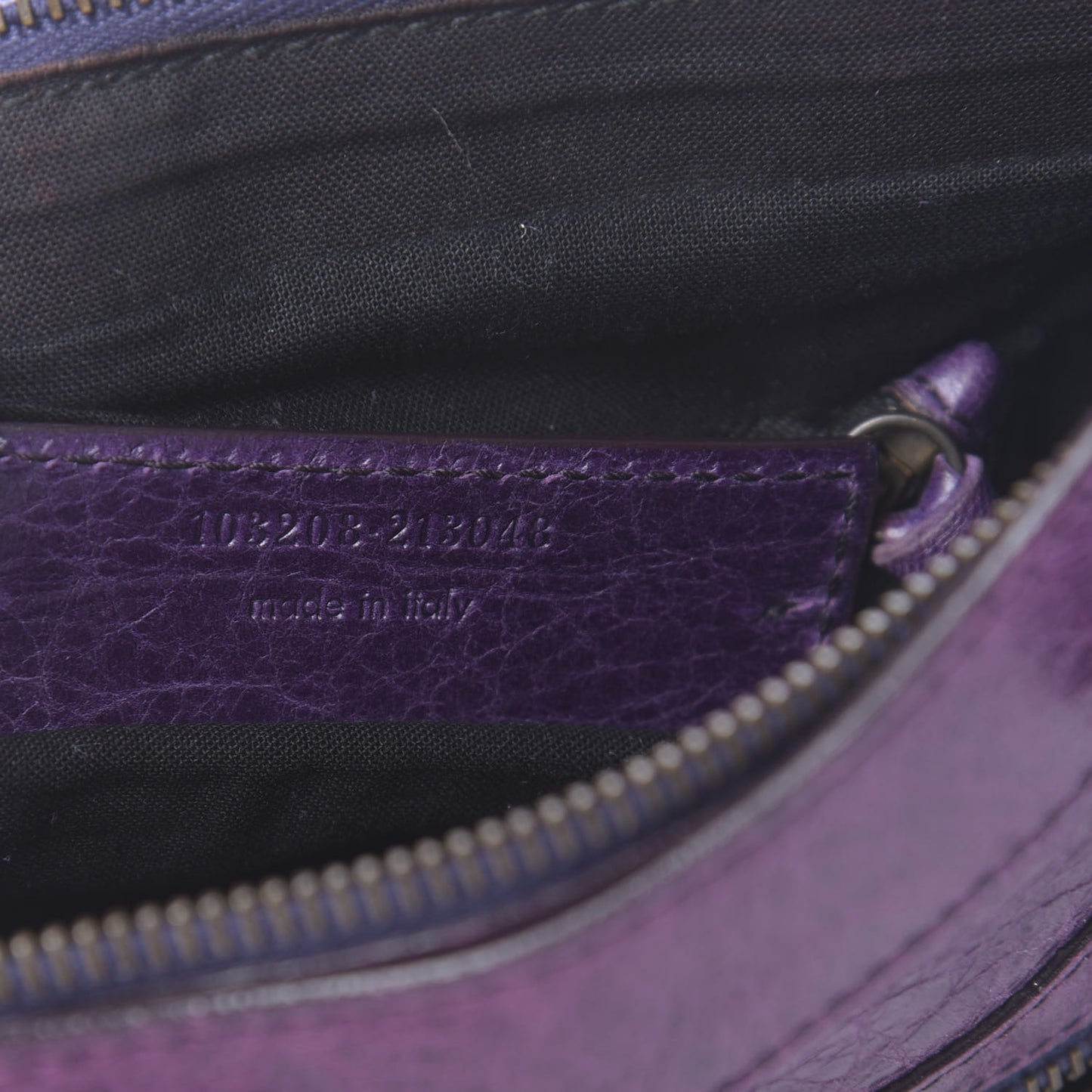 Agneau Classic Hardware First Raisin