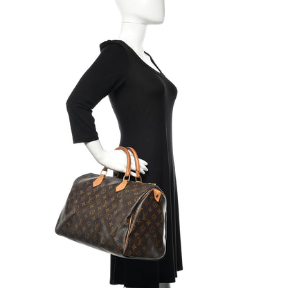 Louis Vuitton Monogram Speedy 35 2 of 12