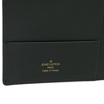 Louis Vuitton Taiga Large Ring Agenda Cover Epicea 6 of 9