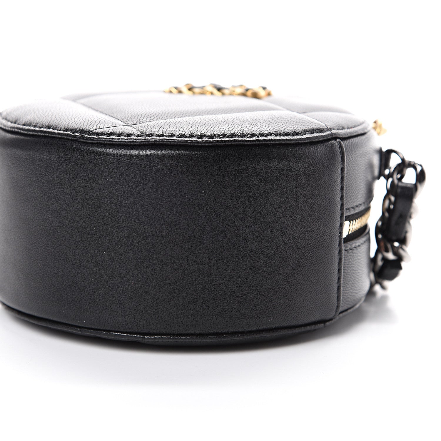 Chanel Lambskin Quilted 19 Round Clutch With Chain Black 9 of 10