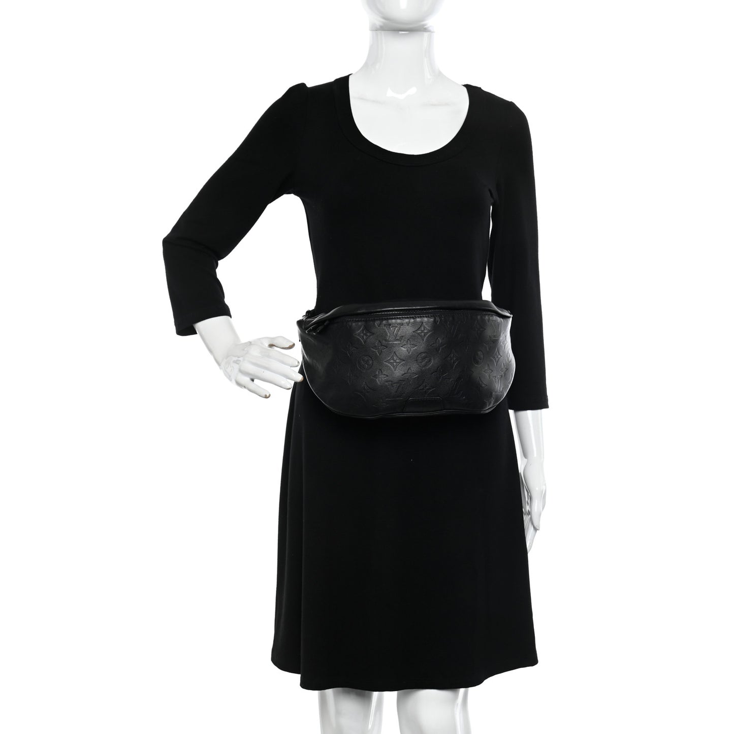 Calfskin Monogram Shadow Discovery Bumbag Black