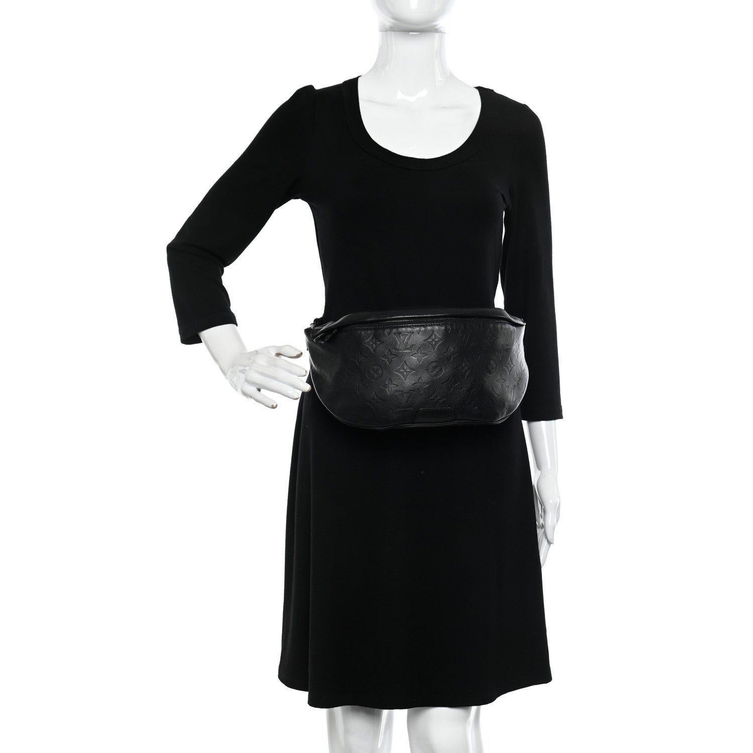 Louis Vuitton Calfskin Monogram Shadow Discovery Bumbag Black 2 of 14