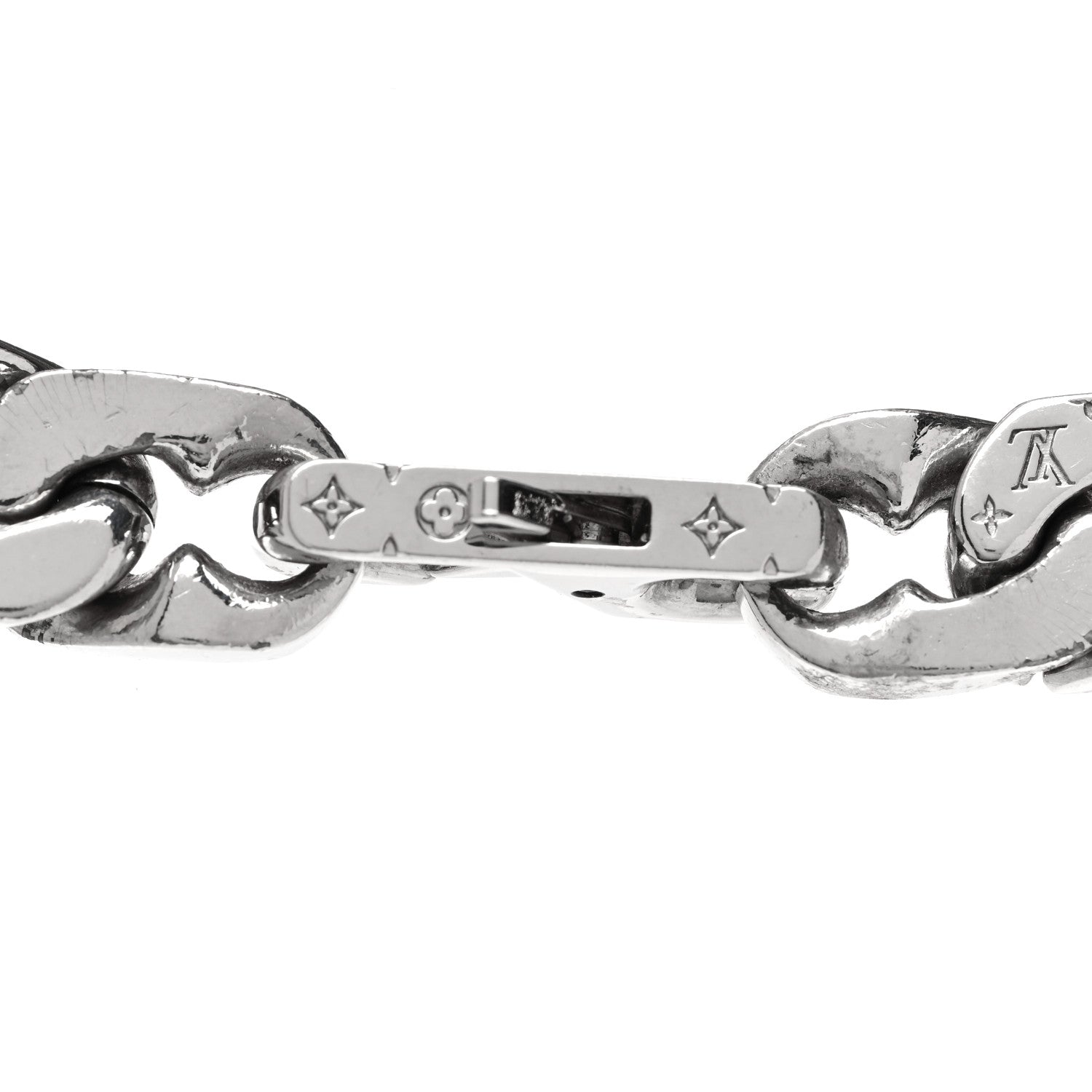 Louis Vuitton Metal Monogram Etched LV Chain Links Necklace Silver 5 of 5