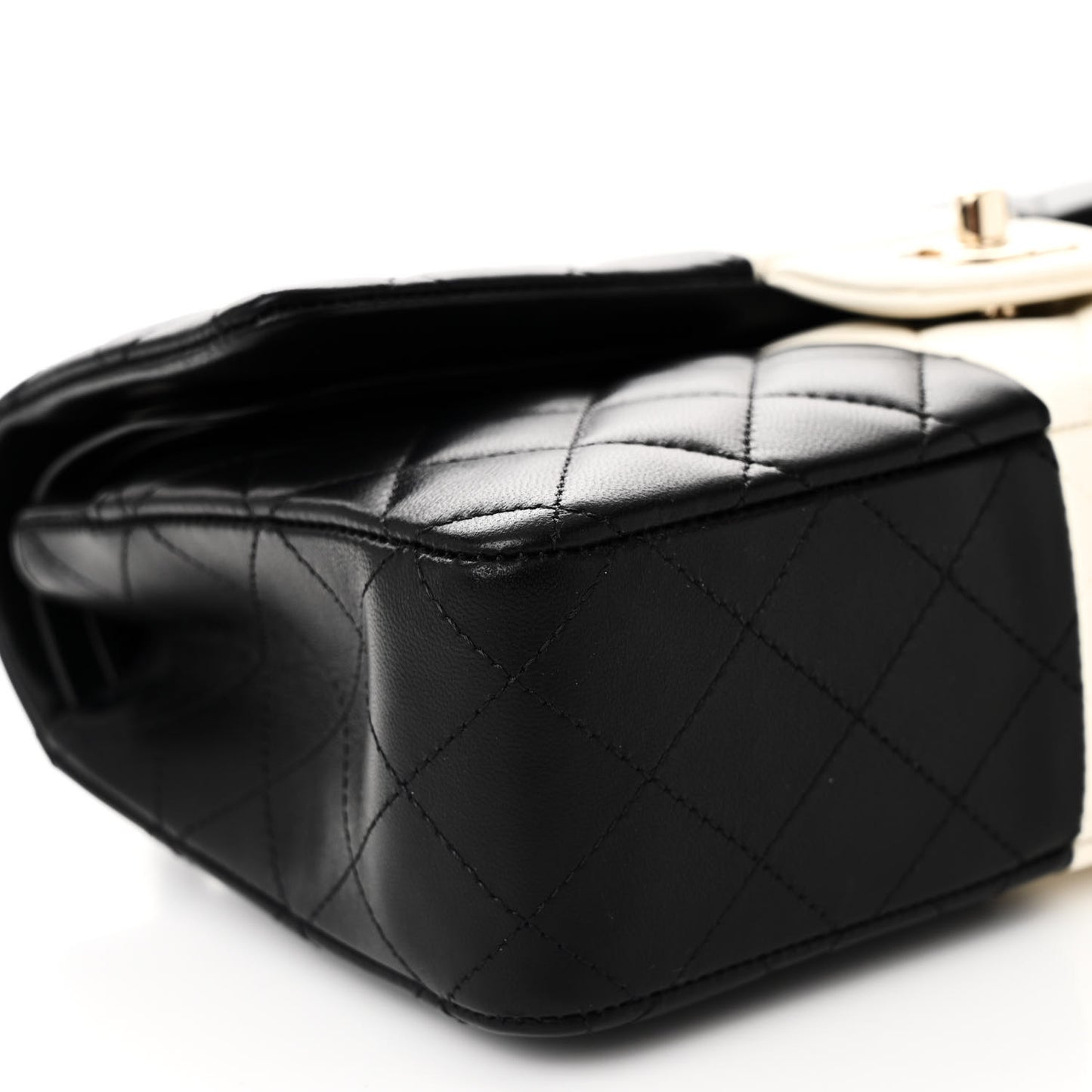 Lambskin Quilted Medium Double Flap Black White