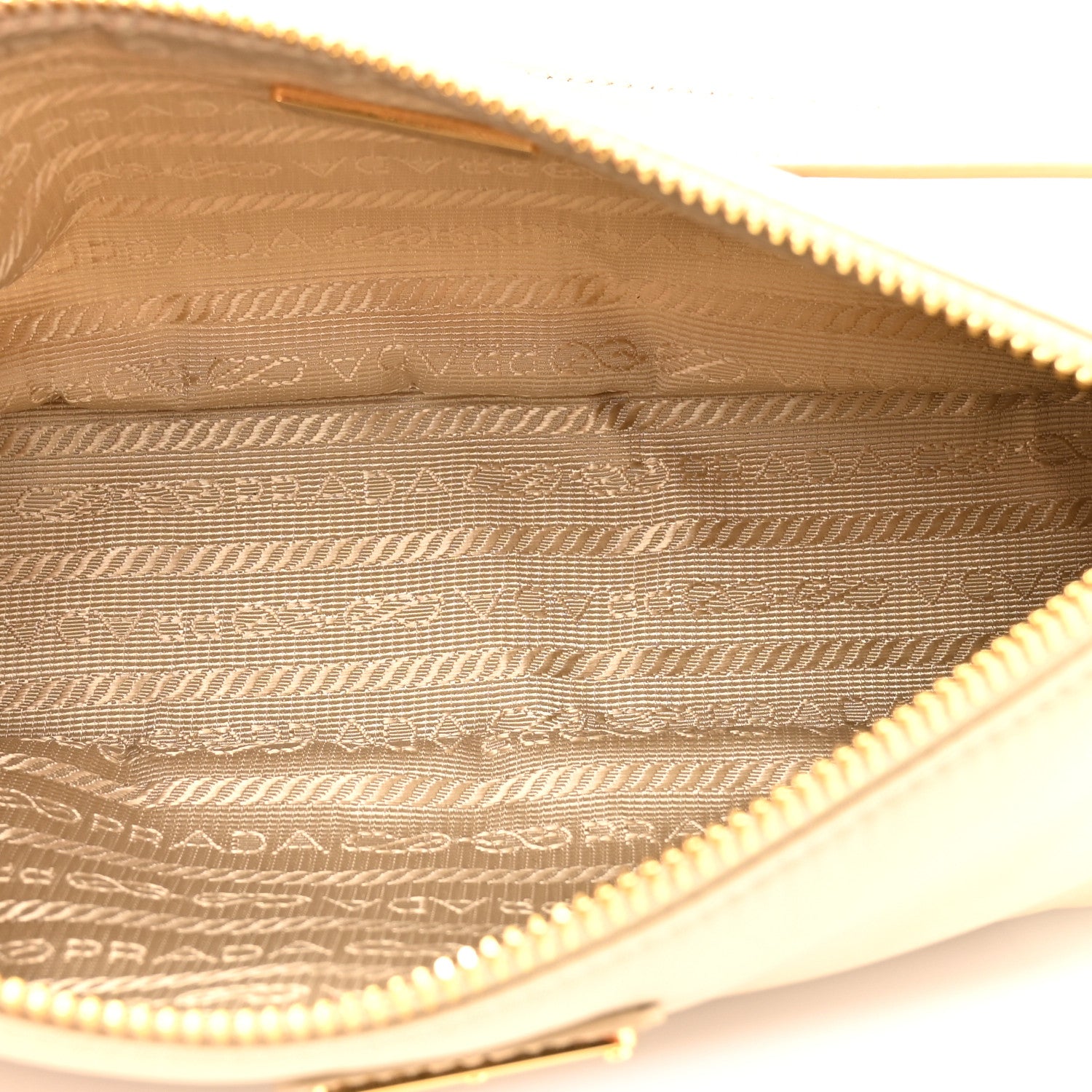 Prada Re-Nylon Spazzolato Re-Edition 2002 Shoulder Bag Deserto 5 of 9