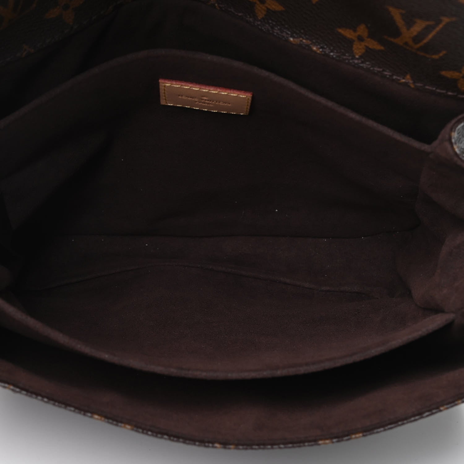 Louis Vuitton Monogram Pochette Metis 4 of 4