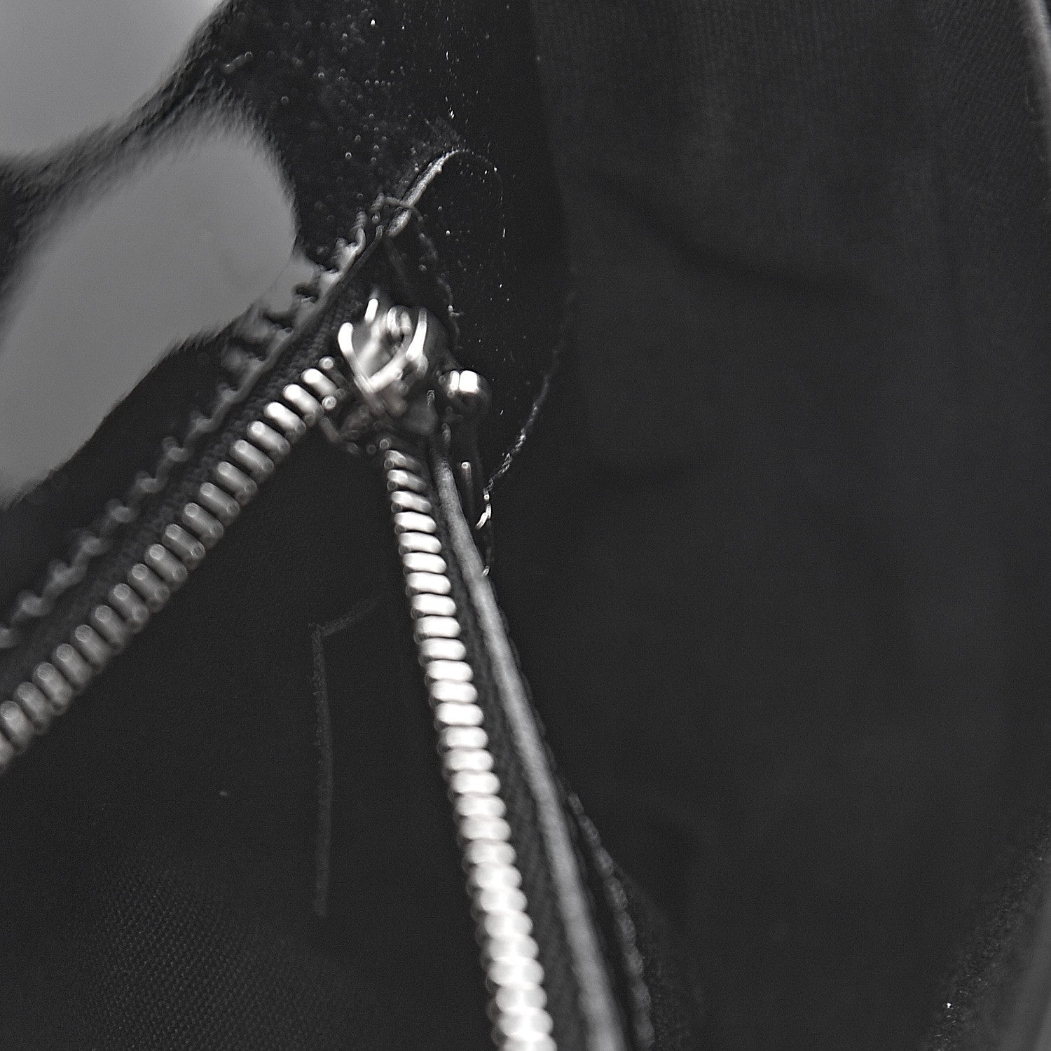 Louis Vuitton Epi Electric Sobe Clutch Black 7 of 9