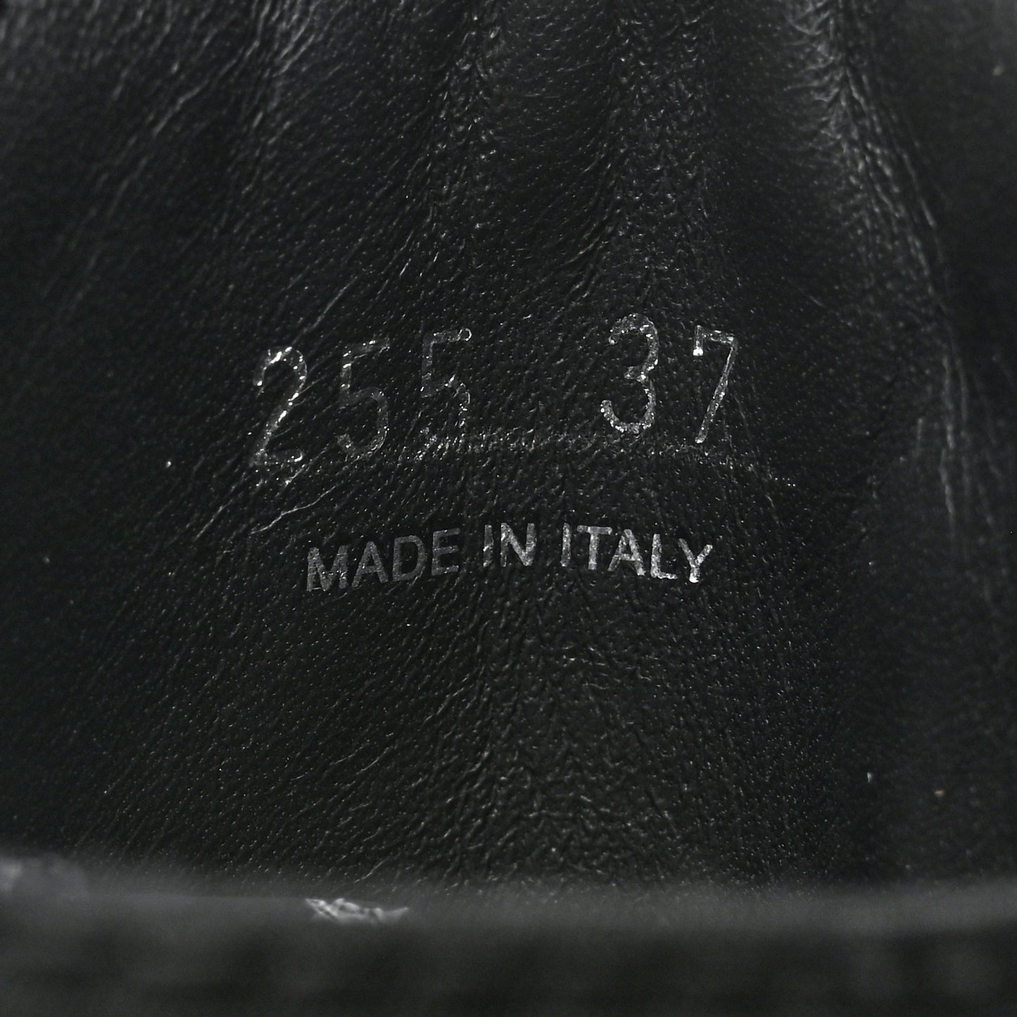 Spazzolato Rois Nylon Metal Triangle Logo Monolith Pouch Pocket 55mm Boots 37 Black