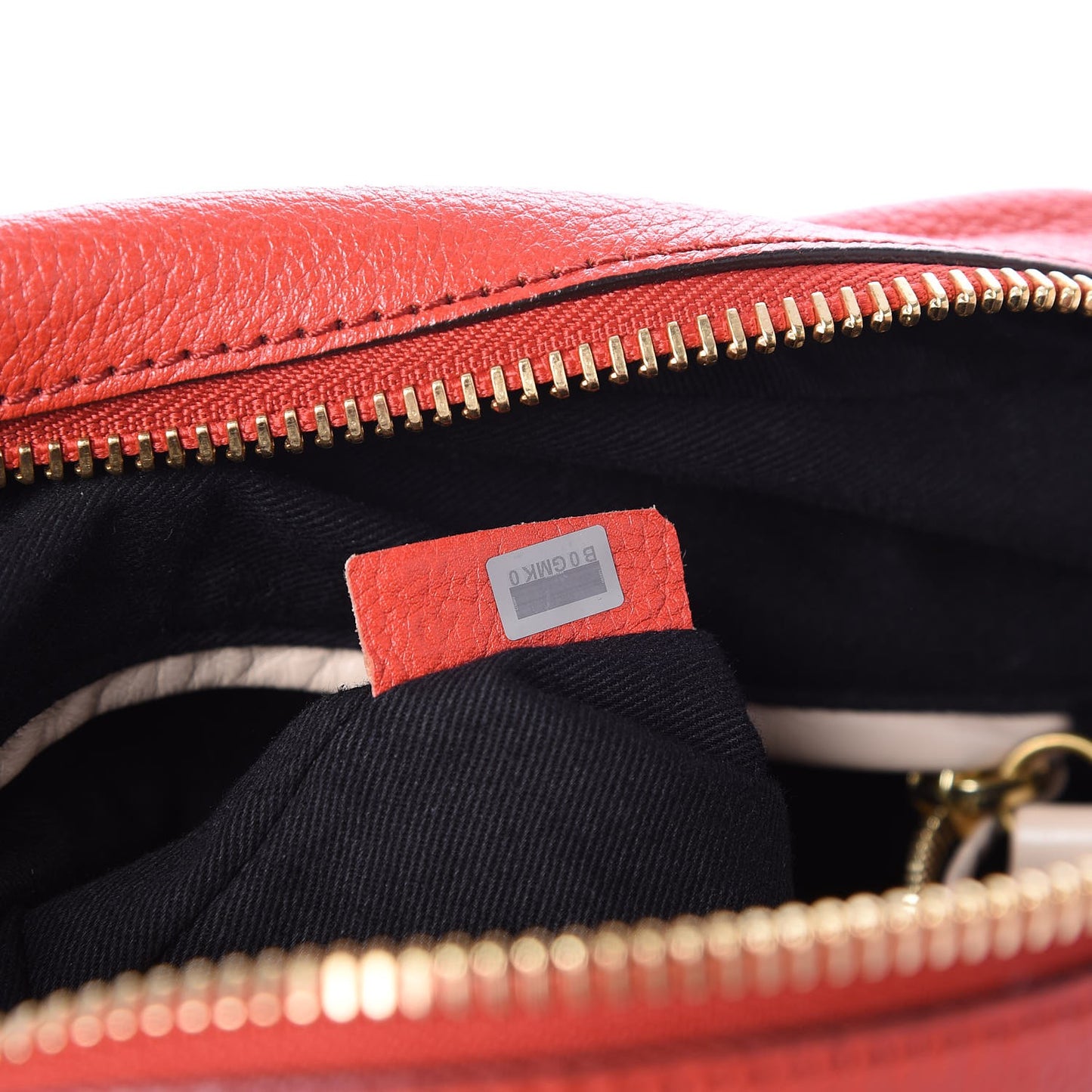 Calfskin Medium Paraty Lipstick