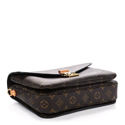 Louis Vuitton Monogram Pochette Metis 4 of 11