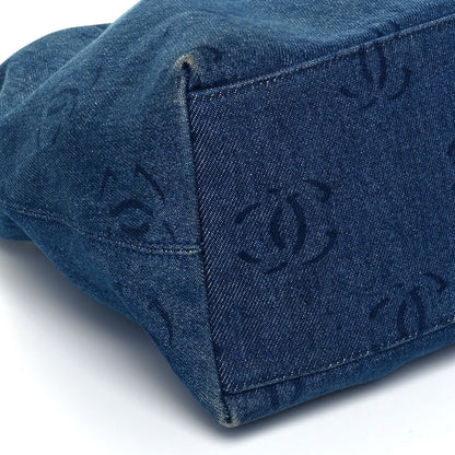 Chanel Denim CC Hobo Dark Blue 4 of 8