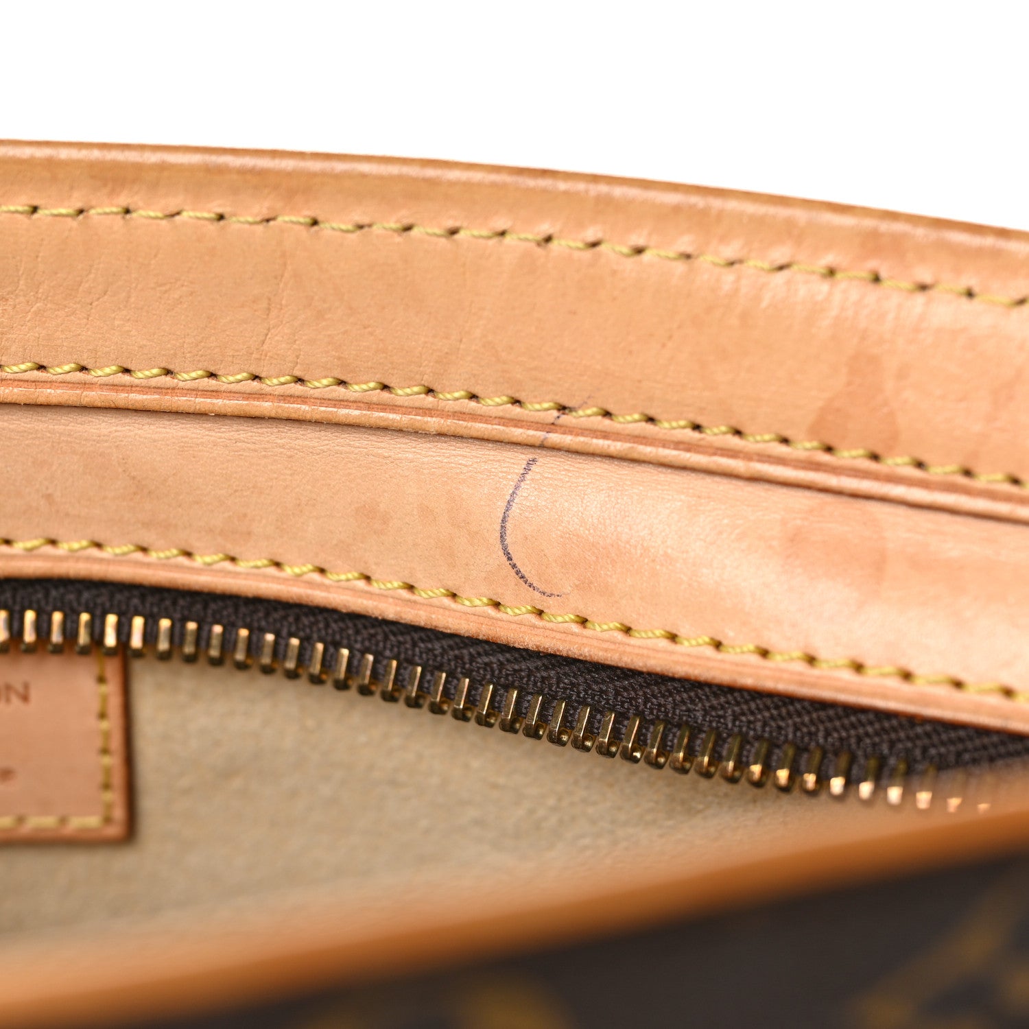 Louis Vuitton Monogram Hudson GM 9 of 15