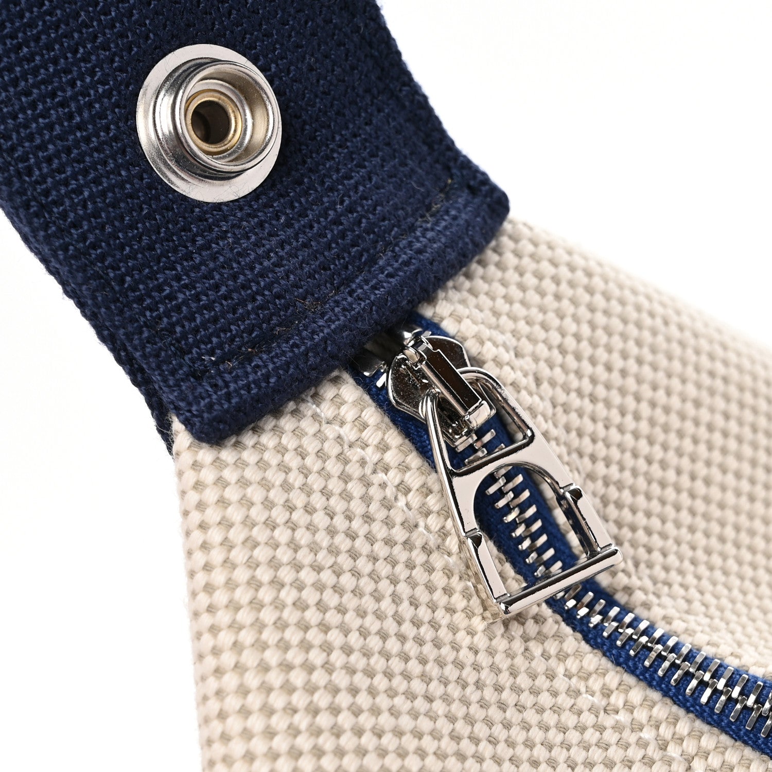 Hermes Canvas Large Bride-A-Brac Cabriole Case Gris Perle 8 of 9