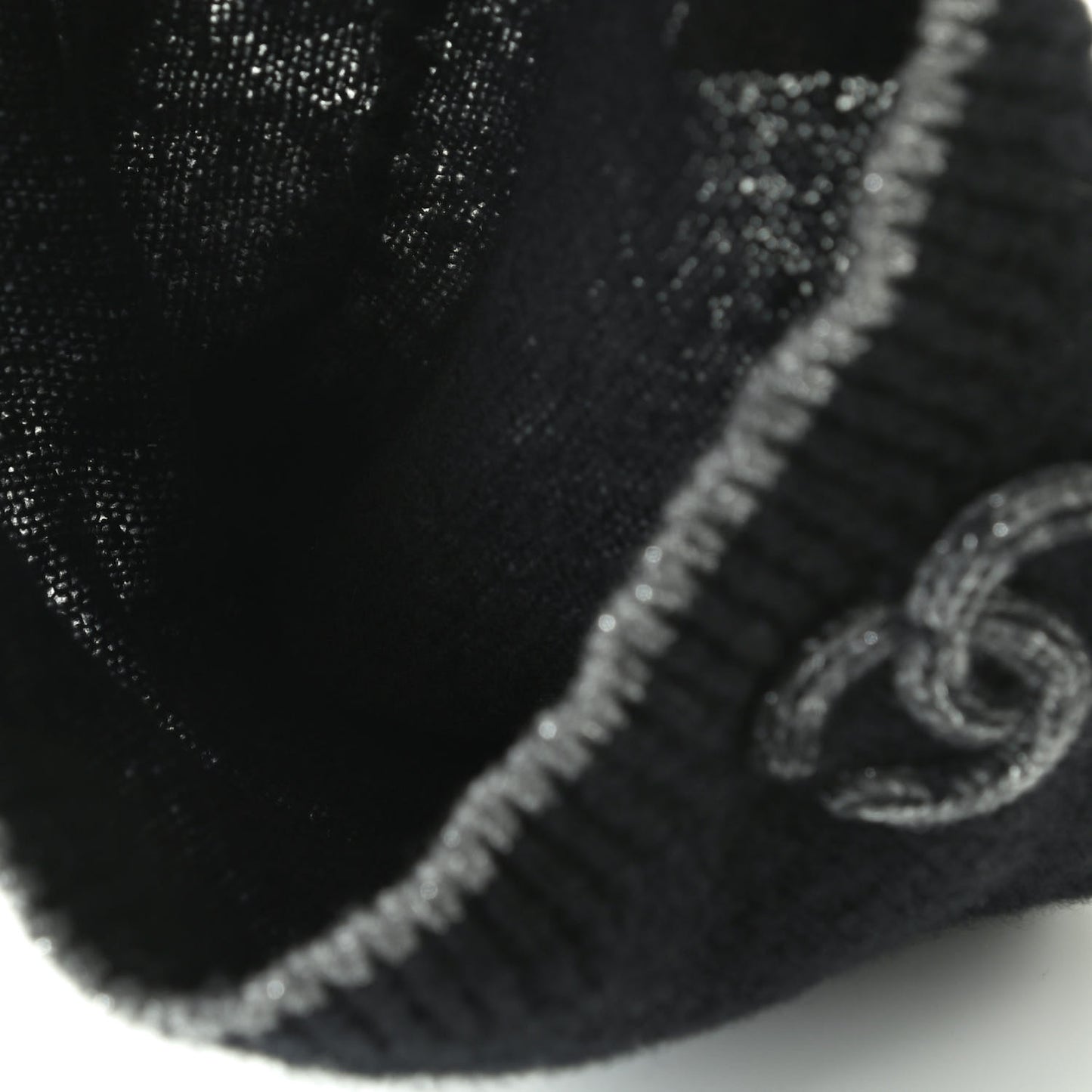 Cashmere CC Beanie Hat Black Grey