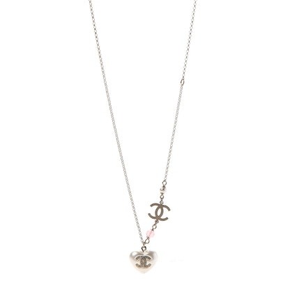 Chanel Resin Crystal CC Heart Necklace Pearly White Gold 1 of 5
