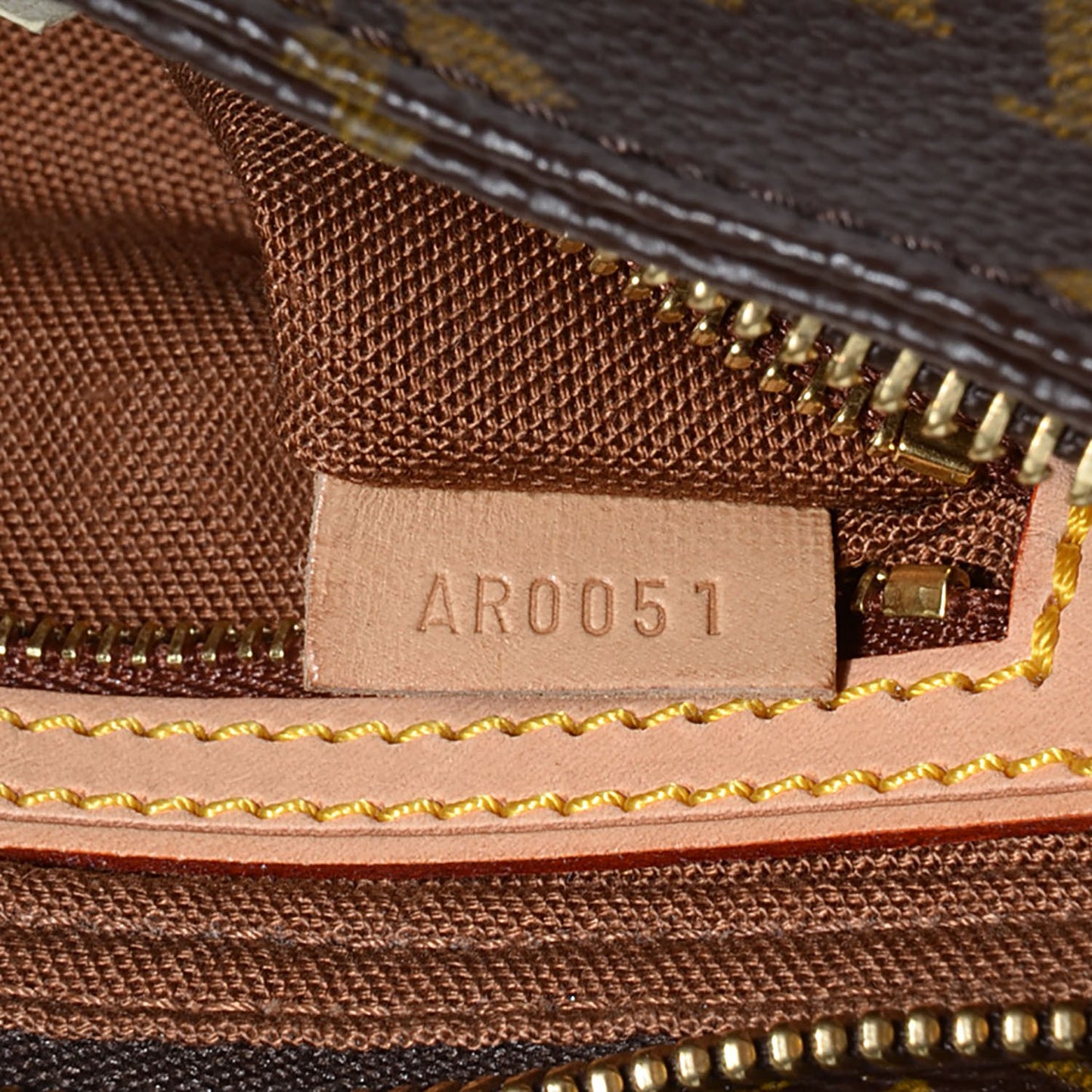 Monogram Trotteur