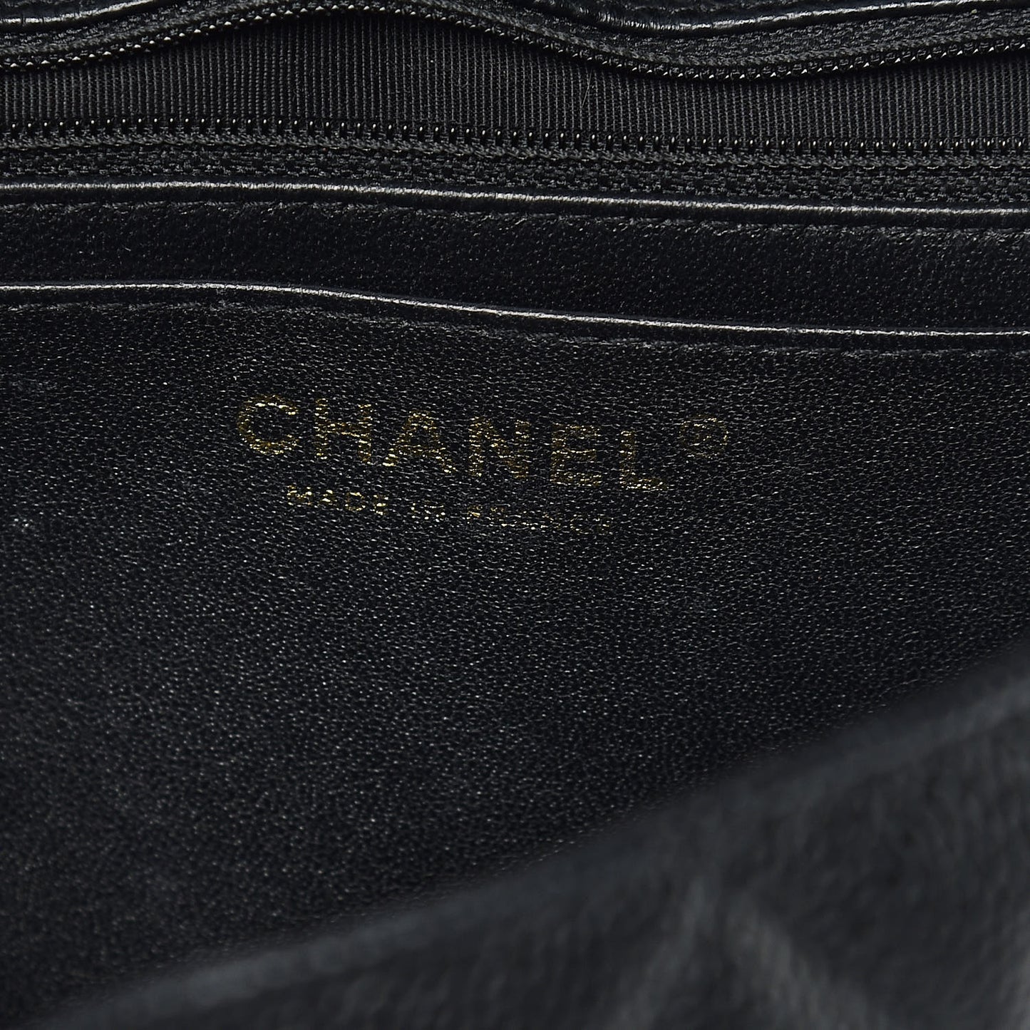 Caviar Quilted Jumbo Single Flap Black